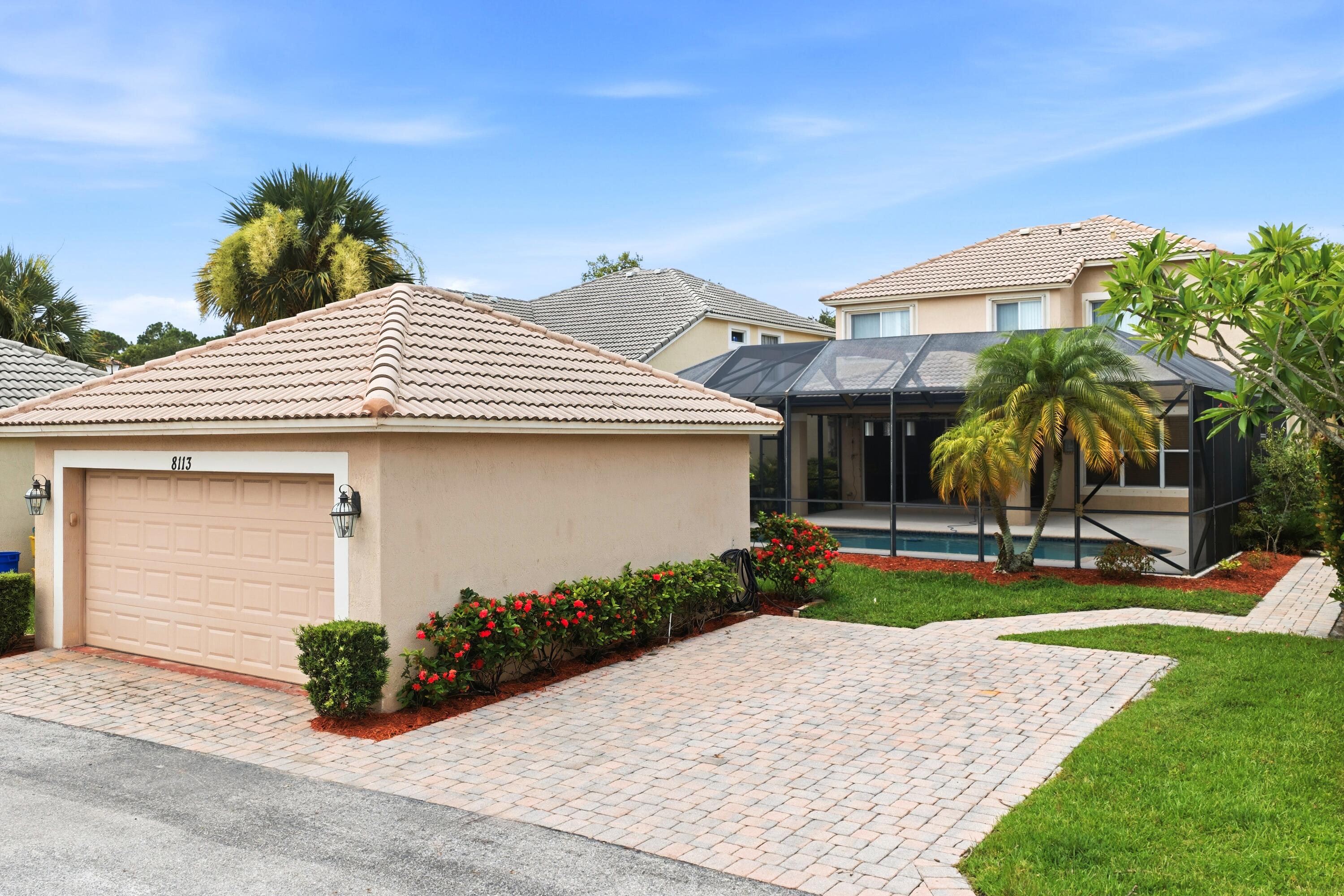 GABLES AT NORTHLAKE 1 - Residential
