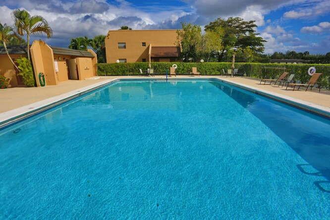 Golden Lakes Village - Residential