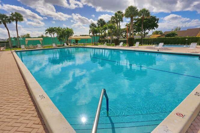 Golden Lakes Village - Residential