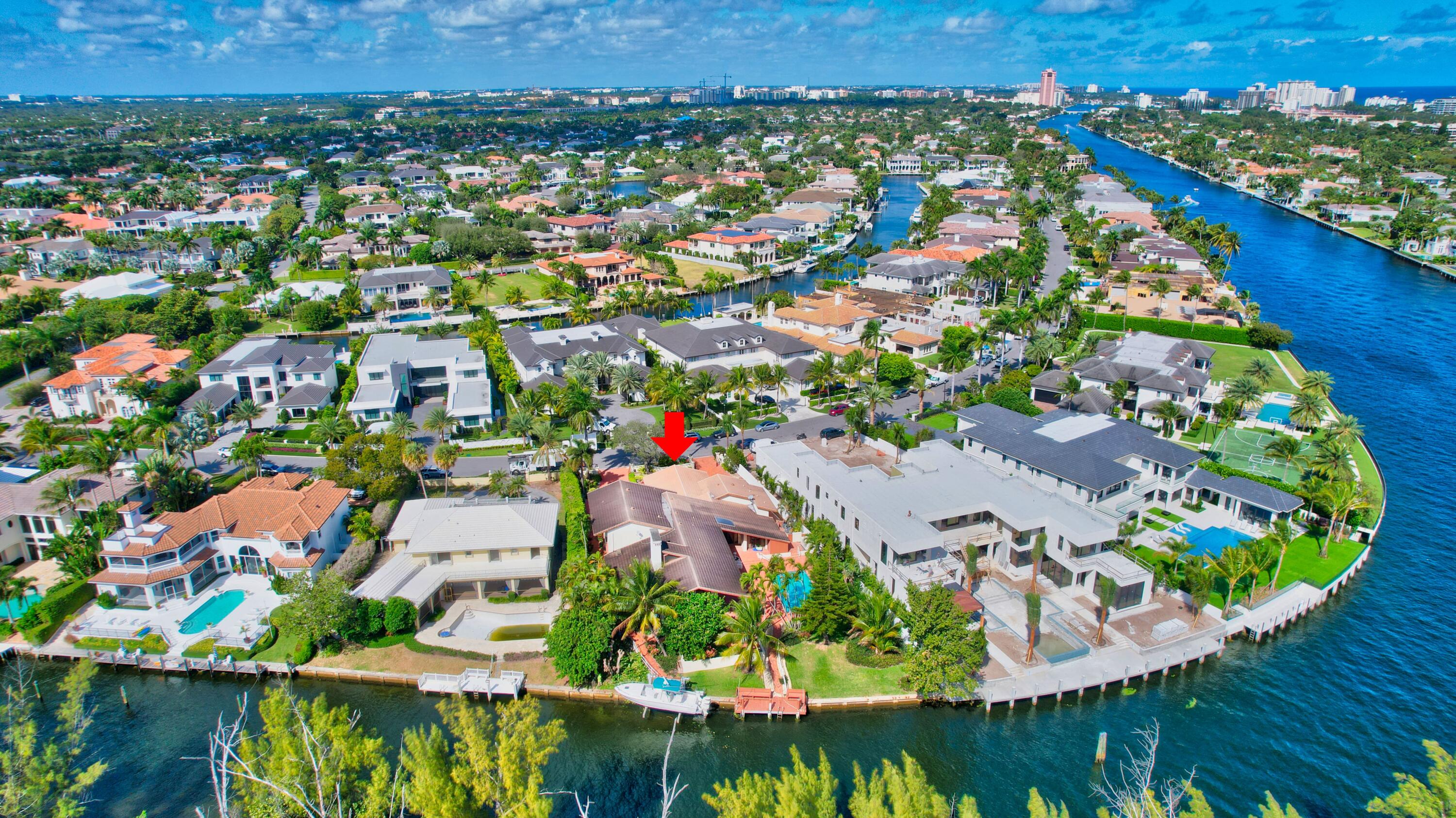 ROYAL PALM YACHT & COUNTRY CLUB - Residential