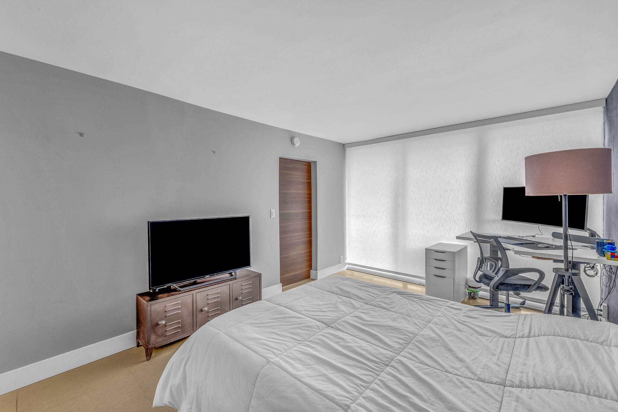 THE GRANDVIEW PALACE CONDO - Residential Lease