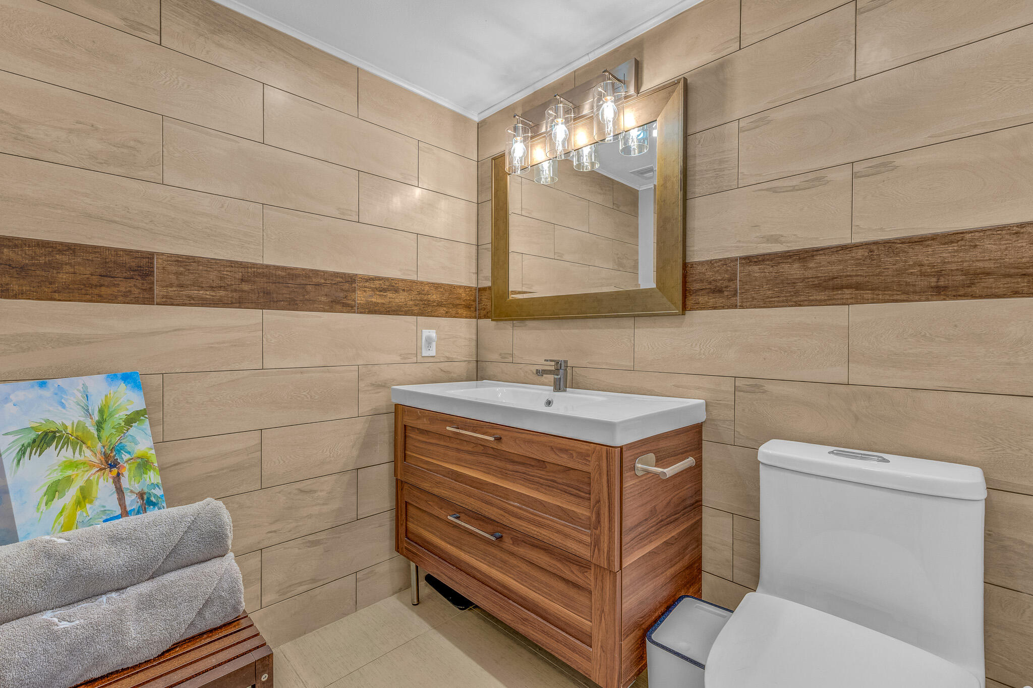 THE GRANDVIEW PALACE CONDO - Residential Lease