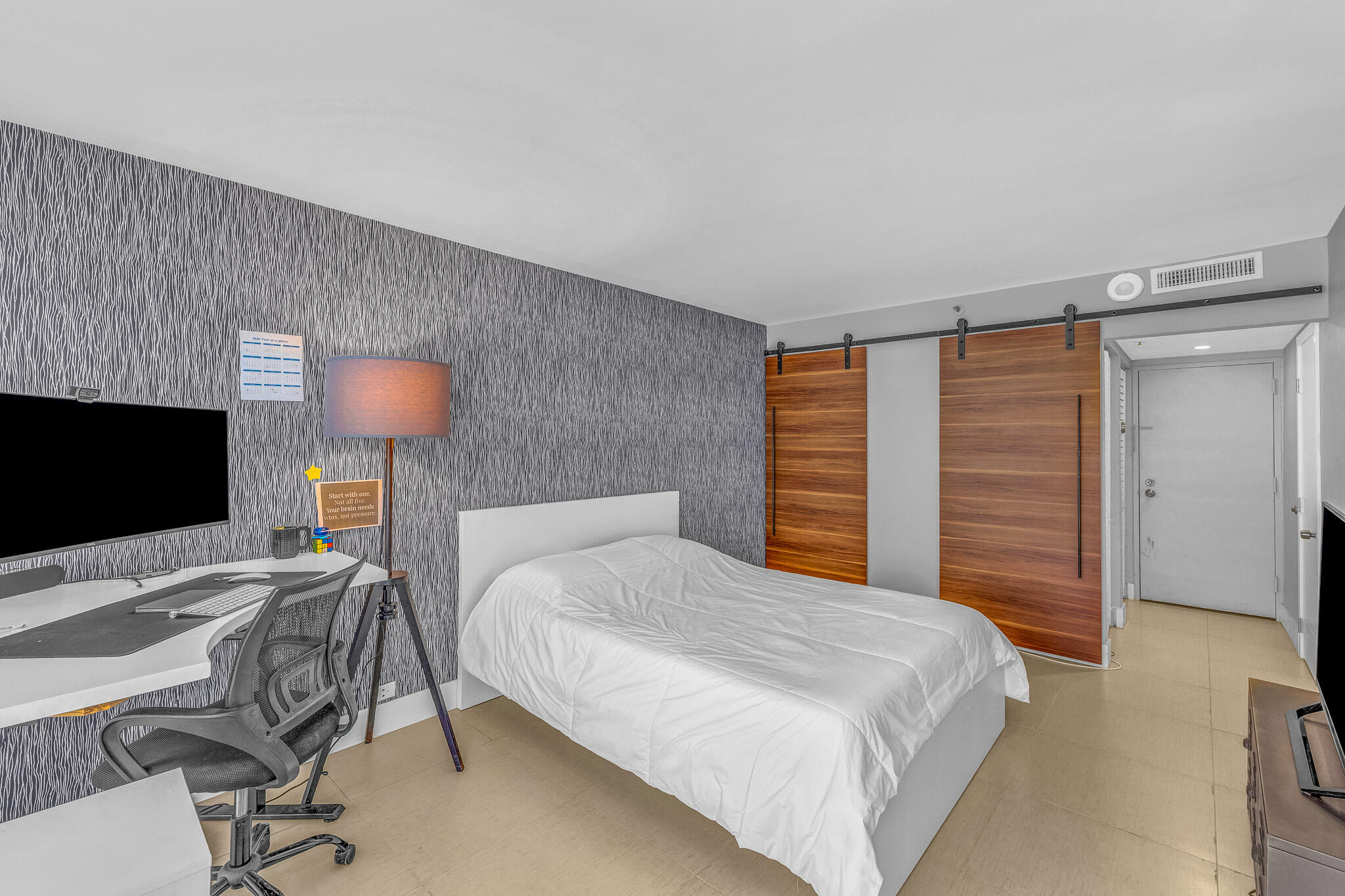 THE GRANDVIEW PALACE CONDO - Residential Lease