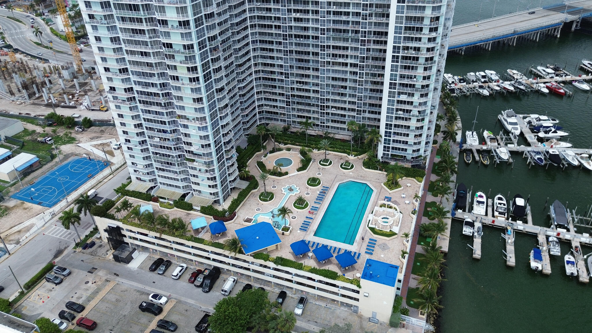 THE GRANDVIEW PALACE CONDO - Residential Lease