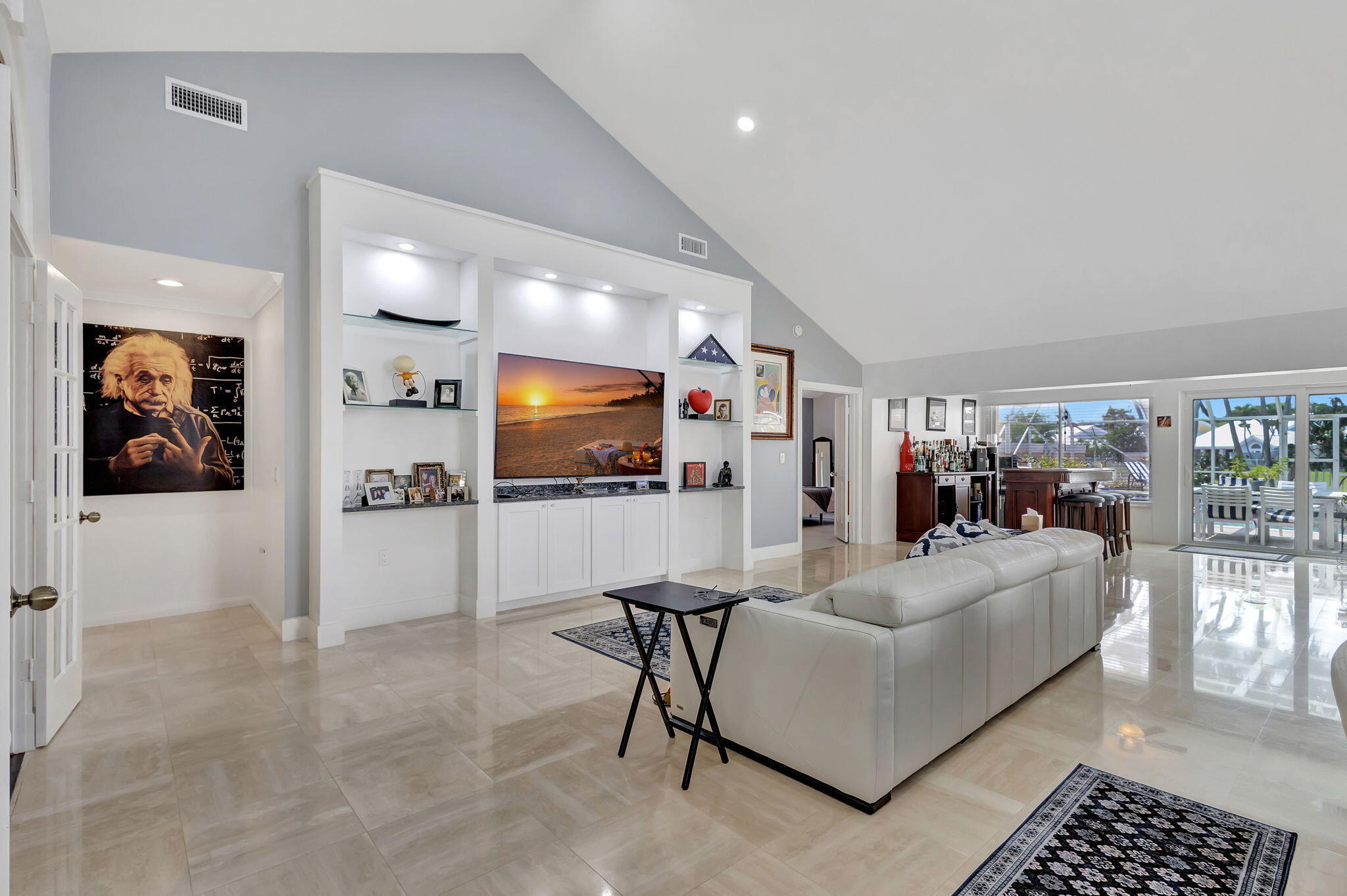 SARATOGA BAY - Residential