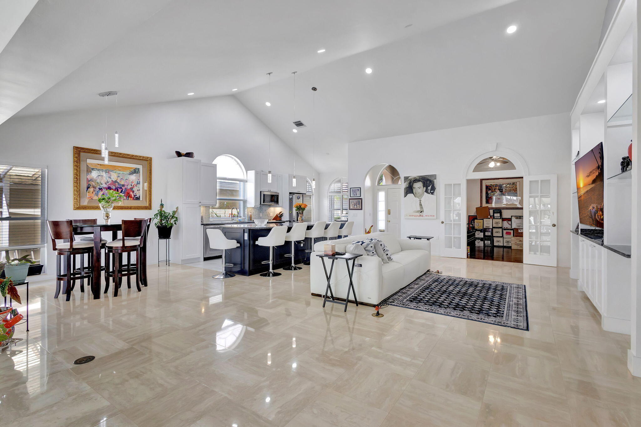 SARATOGA BAY - Residential