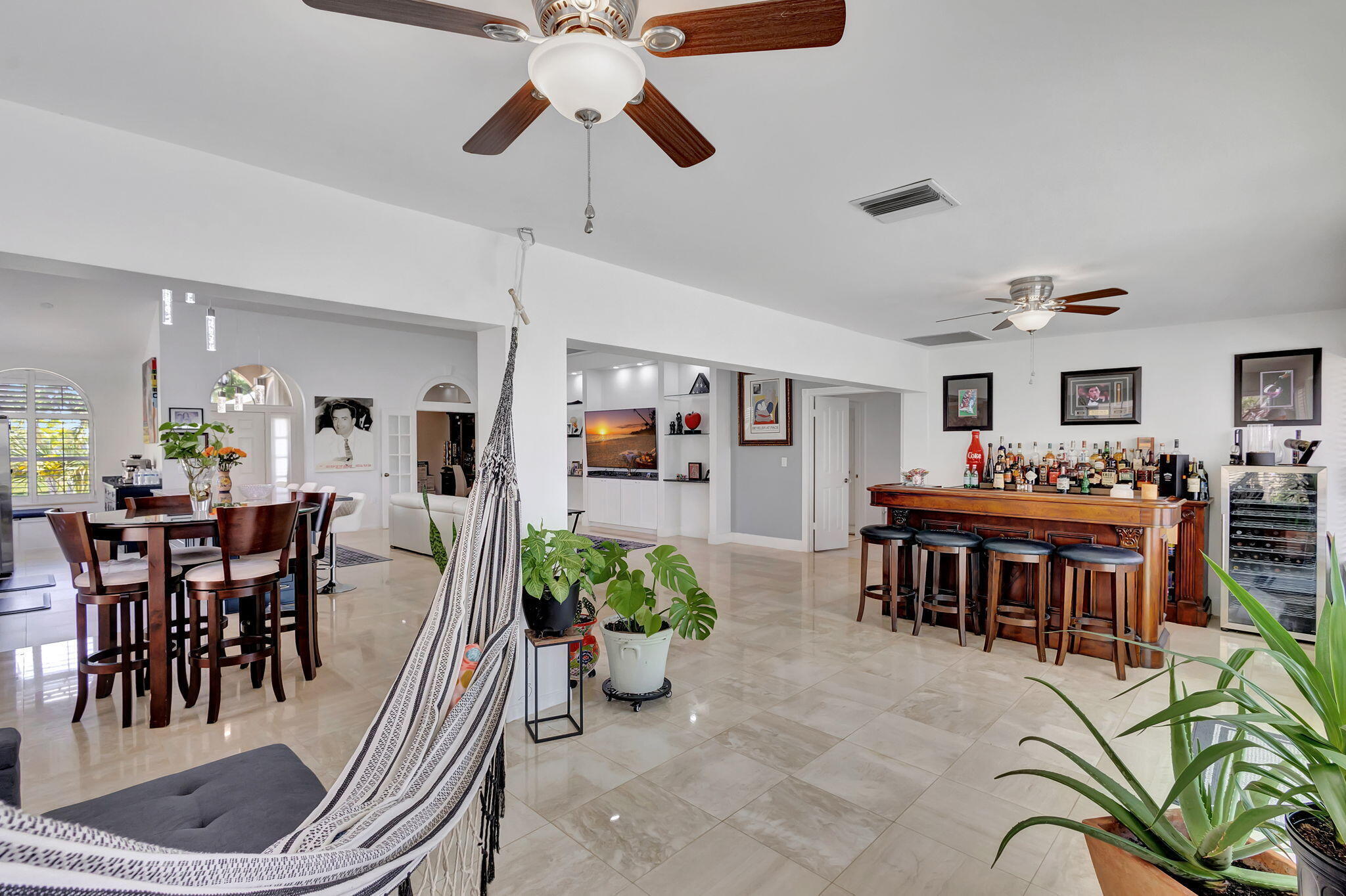SARATOGA BAY - Residential