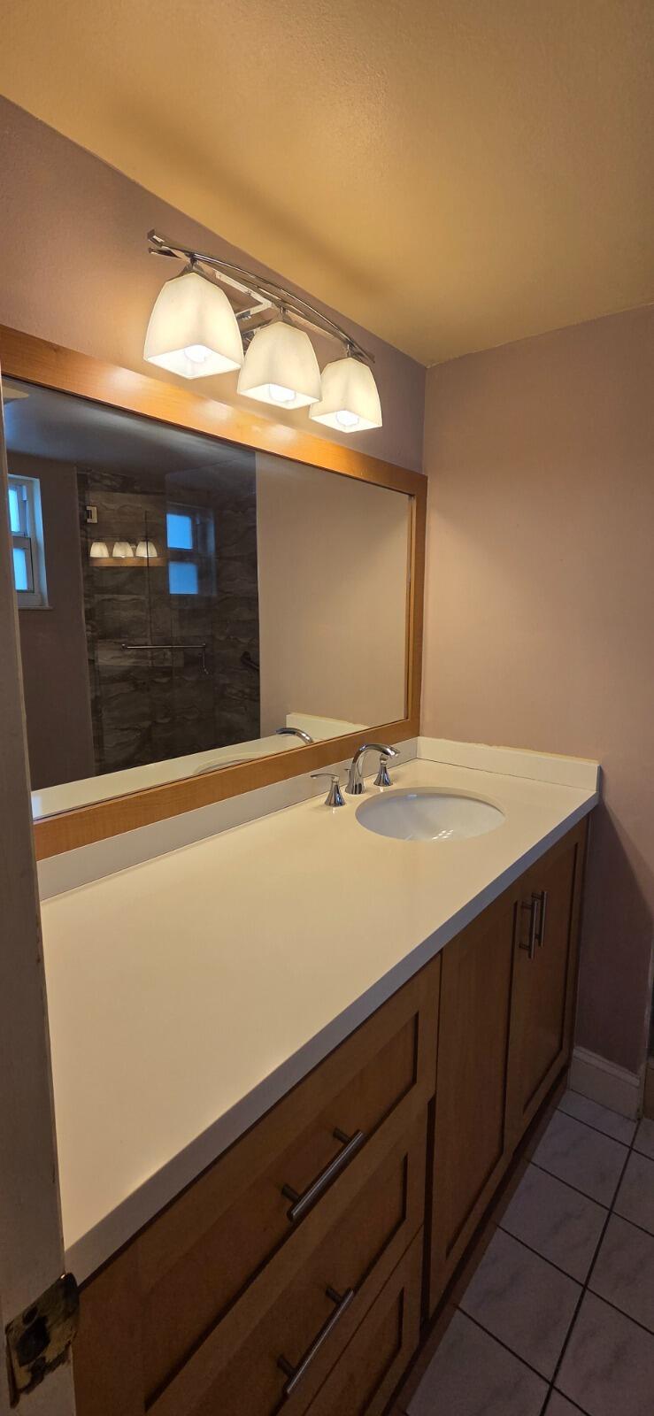 NATURA CONDO NO 1 - Residential