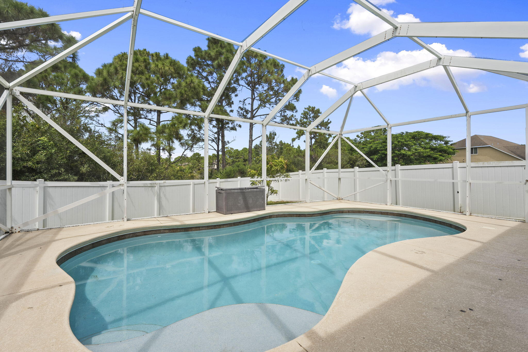 WINTERLAKES - Residential