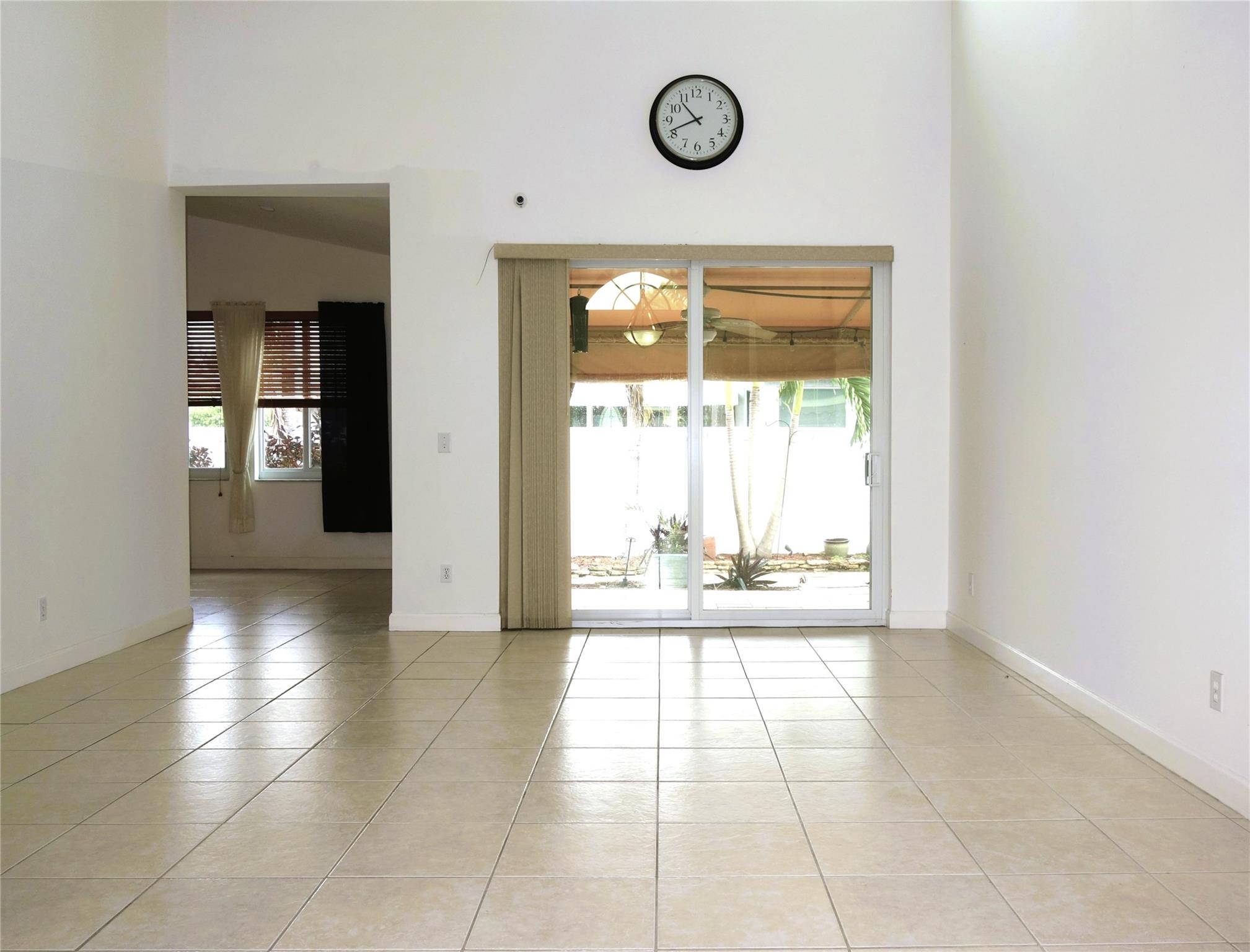 Lake Pointe Estates - Residential