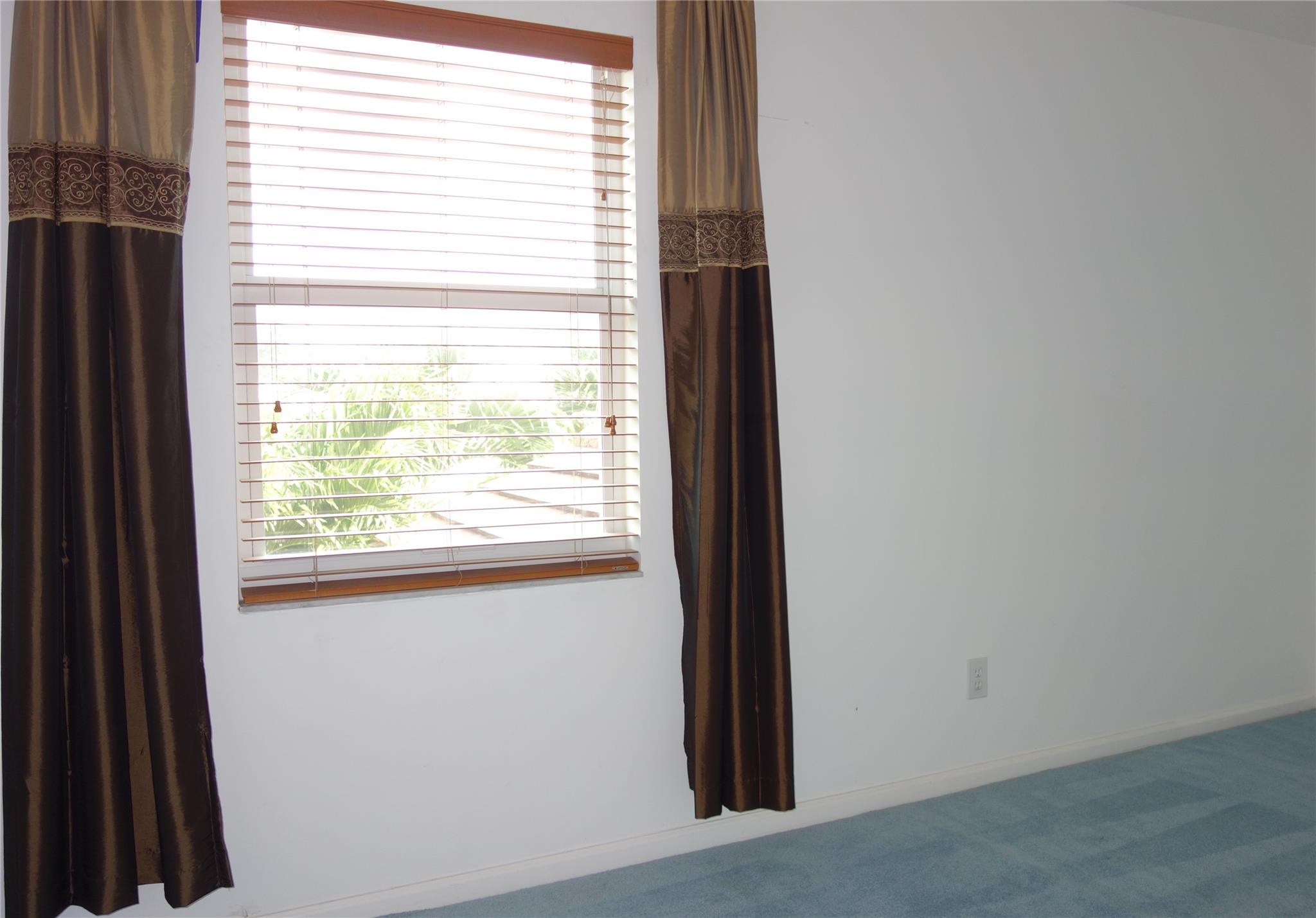 Lake Pointe Estates - Residential