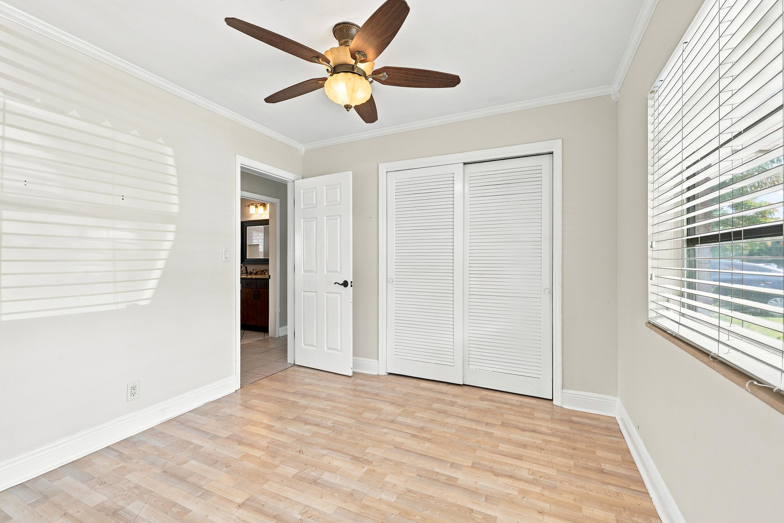TAMARAC LAKES - Residential