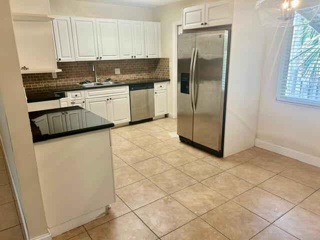 AVALON GARDEN ESTATES - Residential