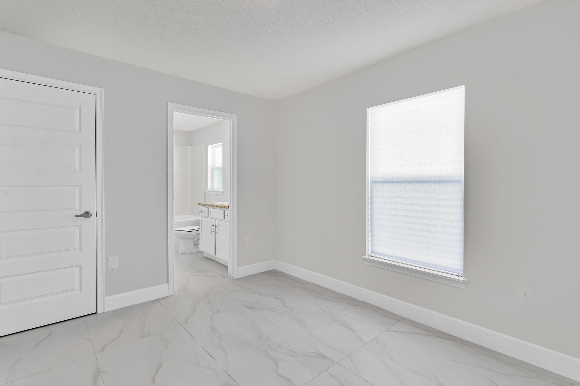 SEBASTIAN HIGHLANDS UNIT 17 - Residential