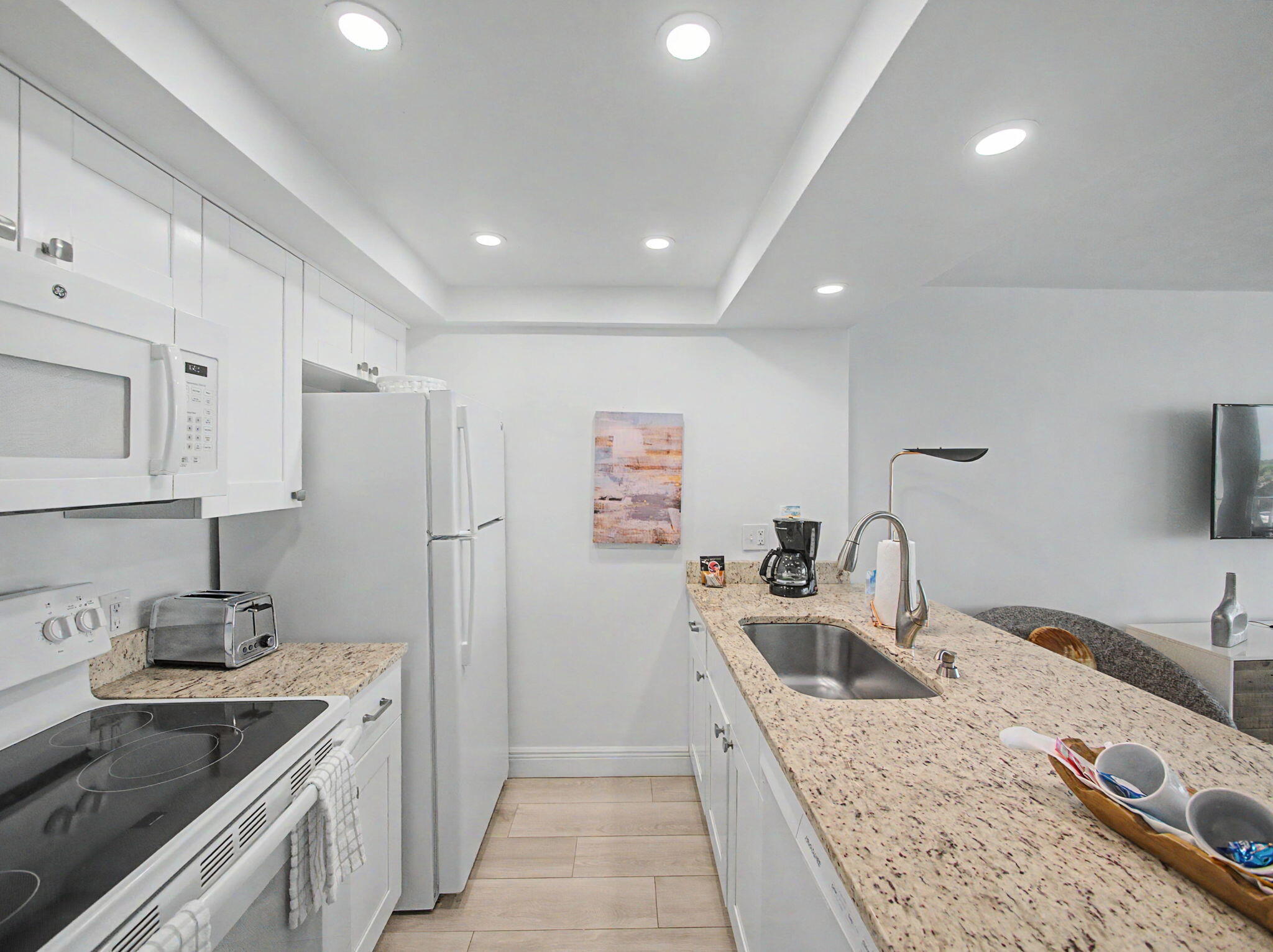 ISLAND BEACH CLUB, A CONDOMINIUM - Residential