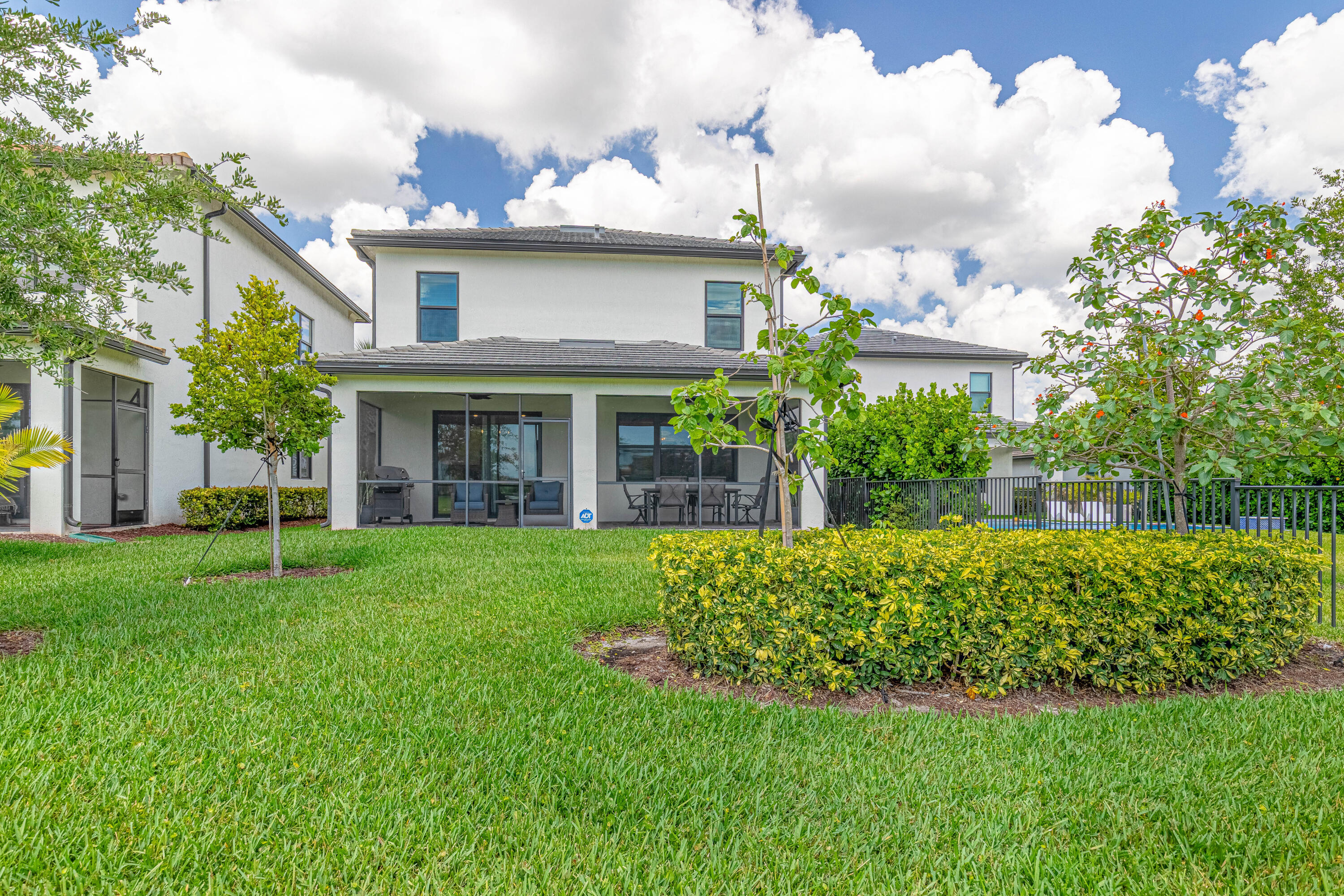OAK TREE PROPERTY REDEVELOPMENT - Residential