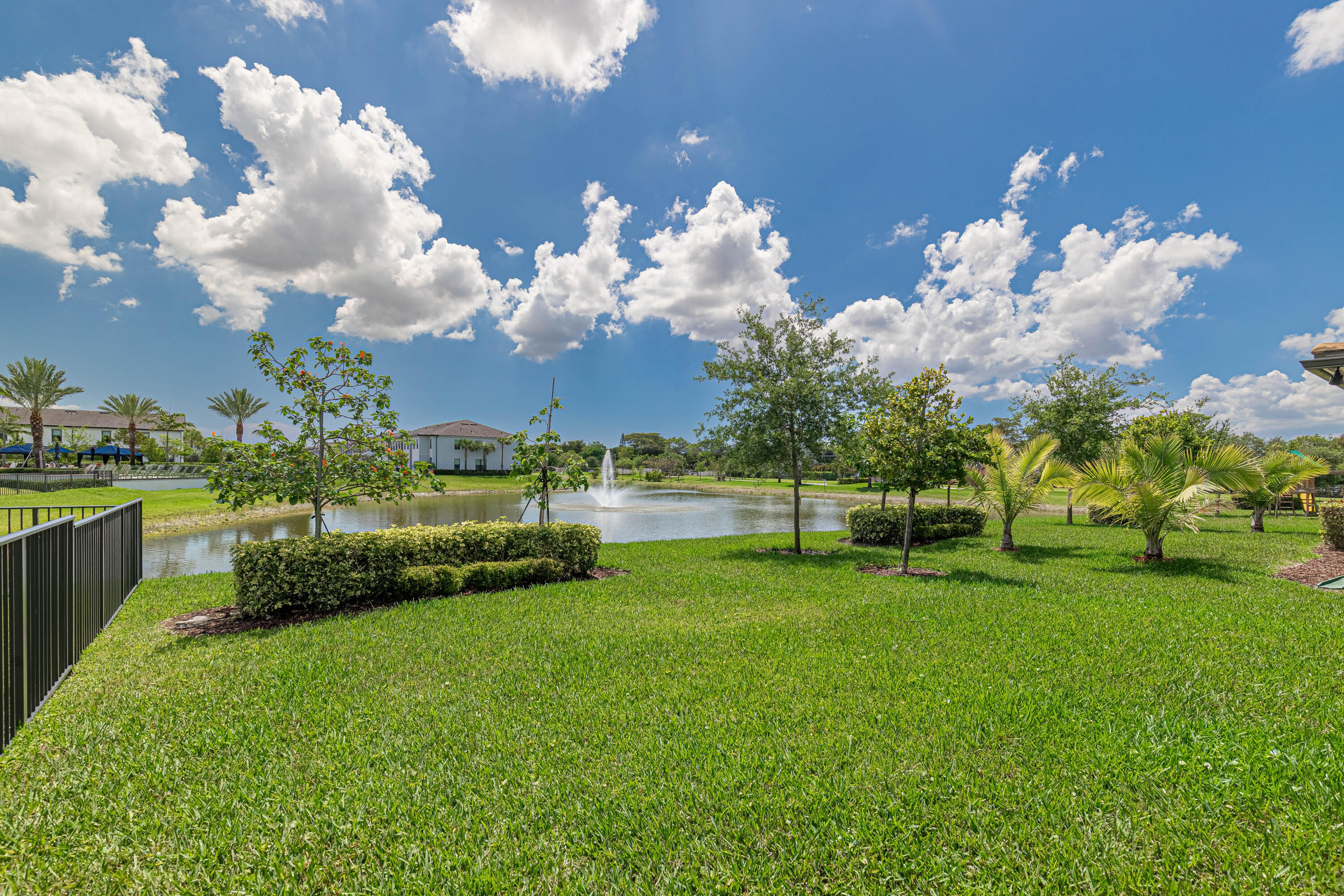 OAK TREE PROPERTY REDEVELOPMENT - Residential
