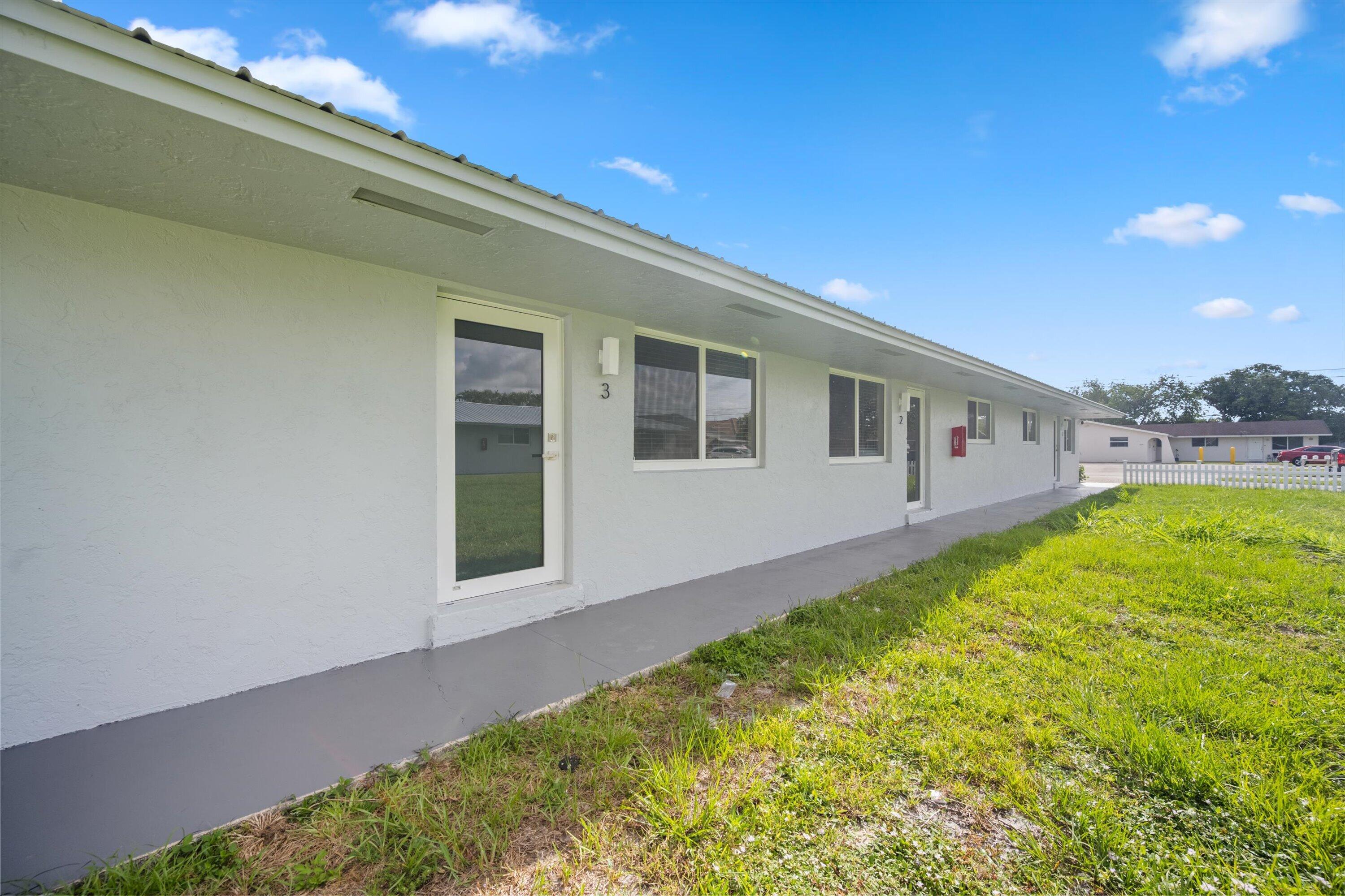 Palm Spring - Residential Income