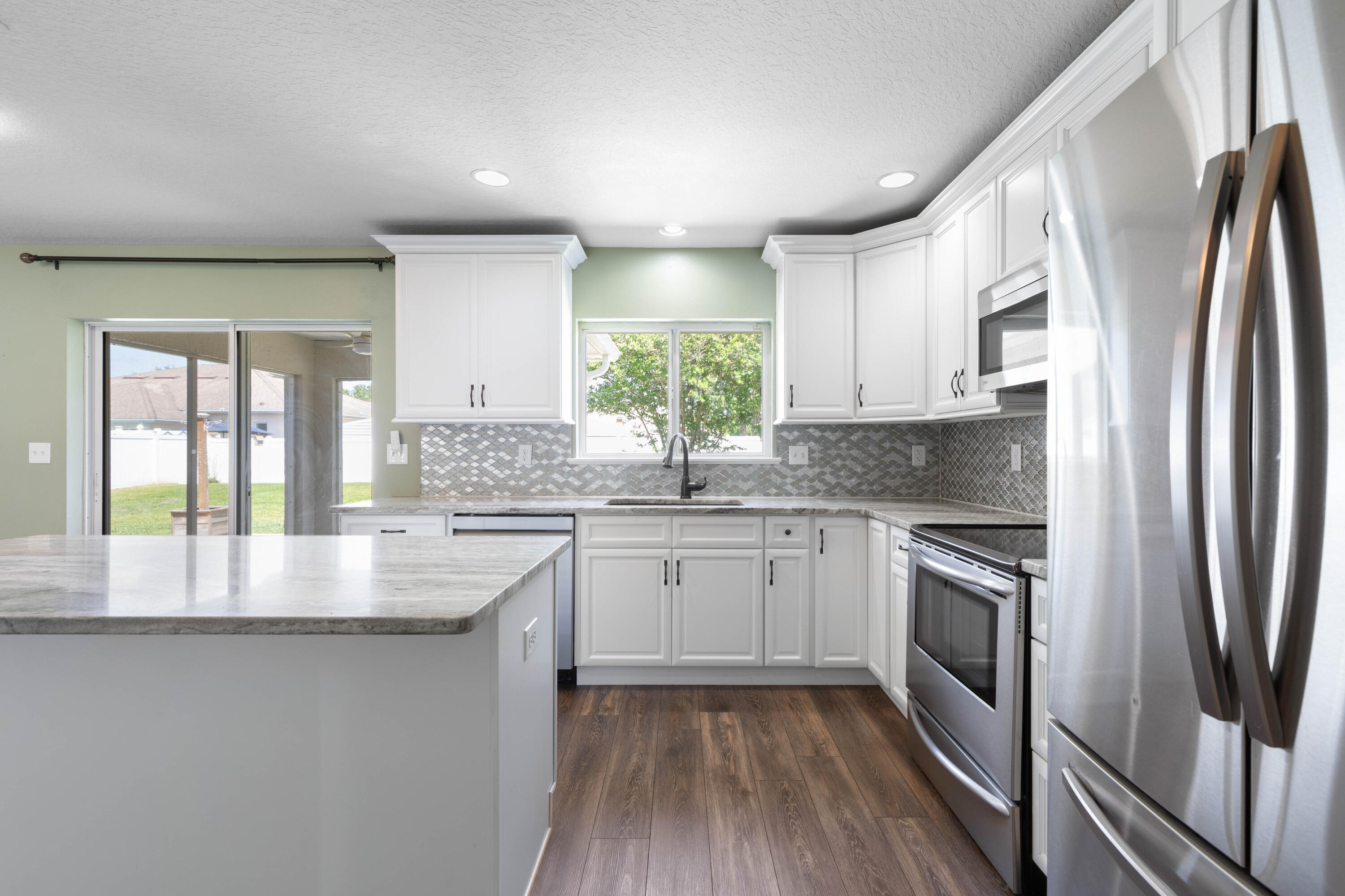 Pine Lakes - Residential