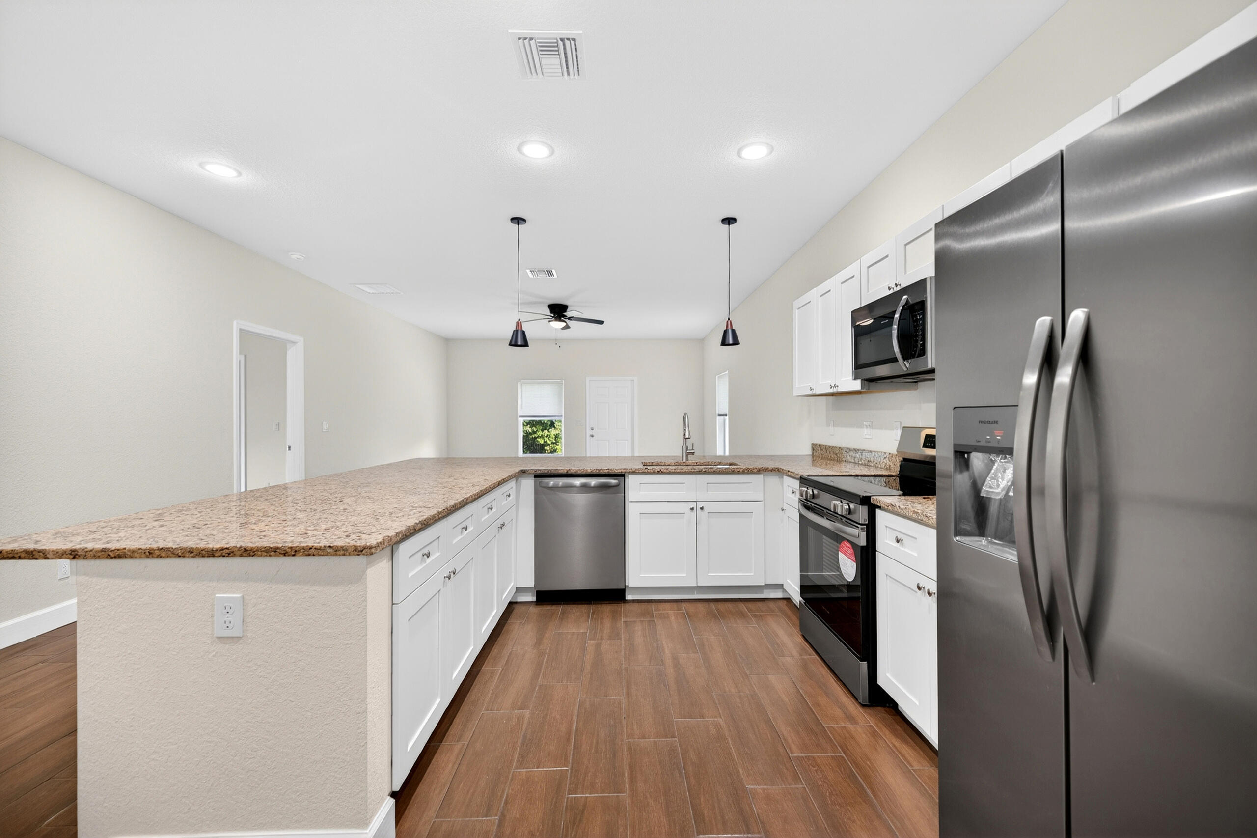 CHERRY HILLS - Residential