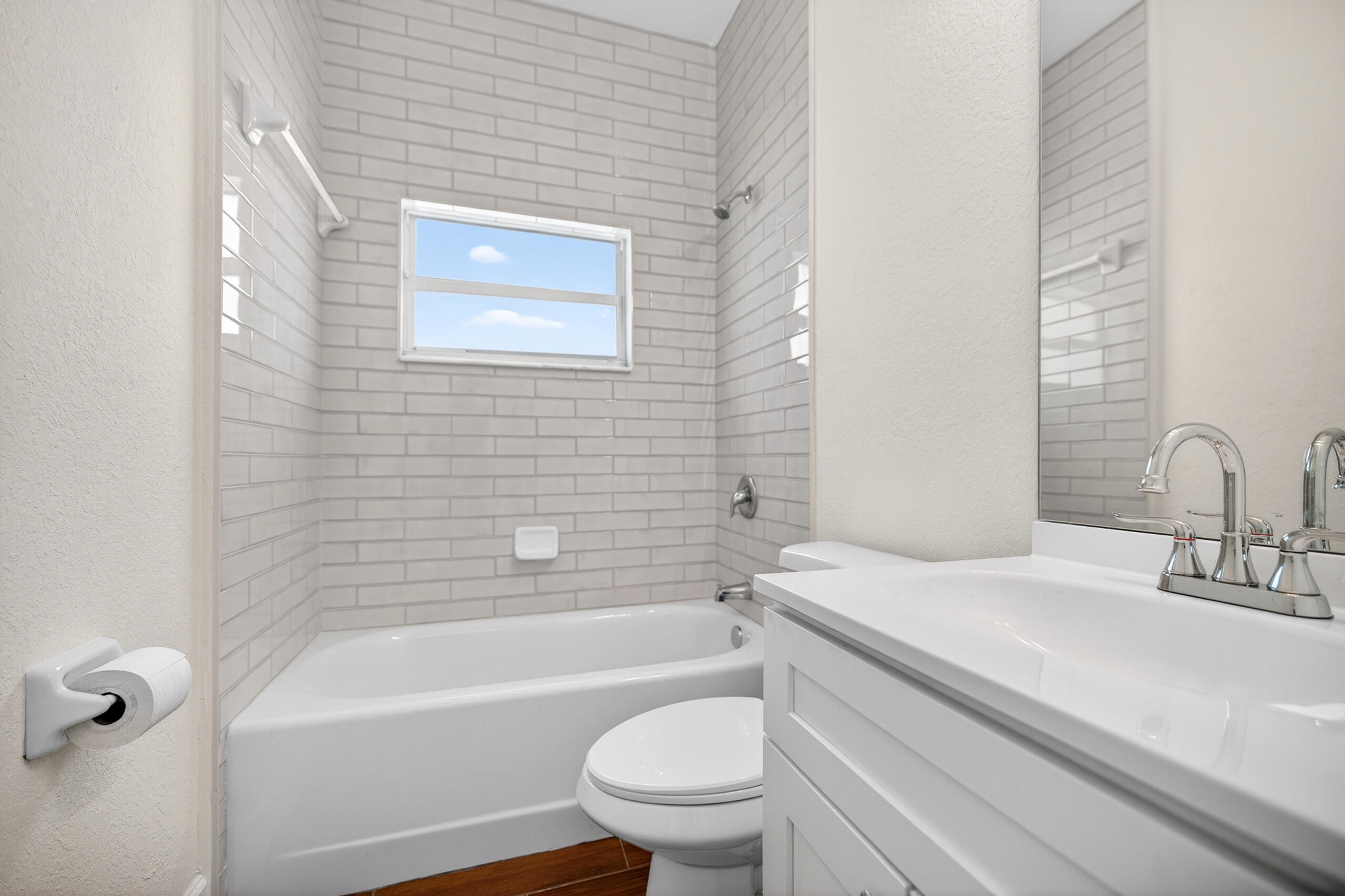CHERRY HILLS - Residential