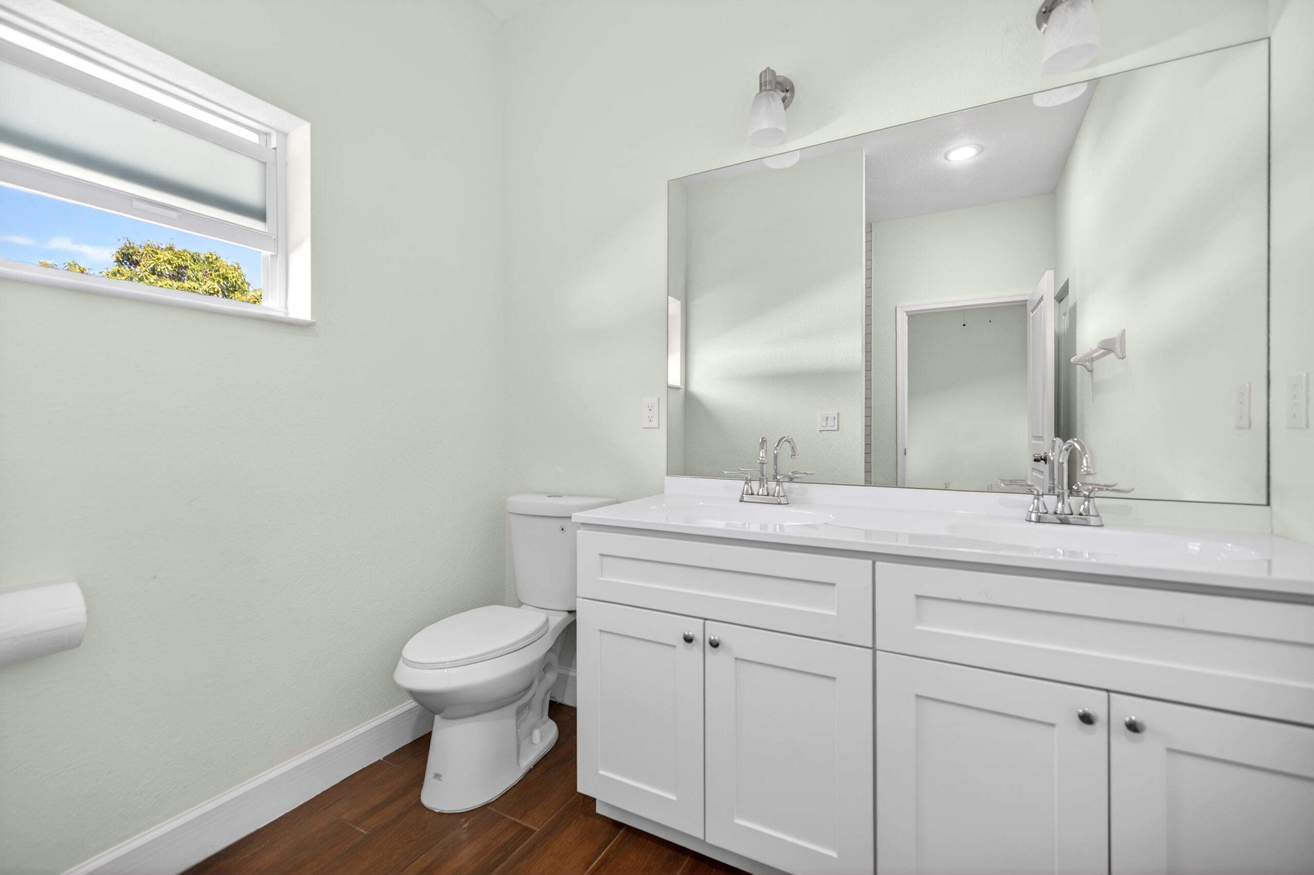 CHERRY HILLS - Residential