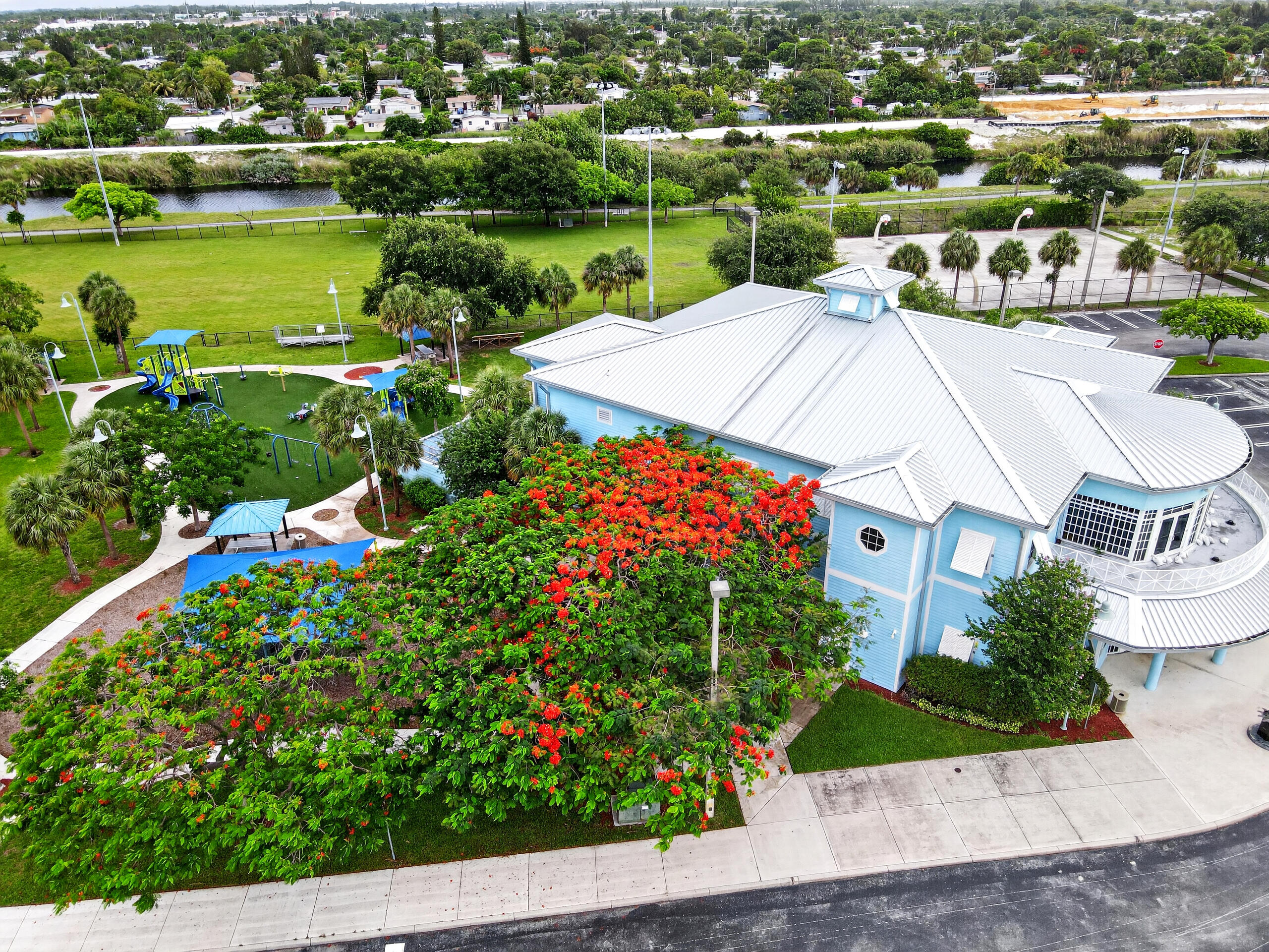 CHERRY HILLS - Residential