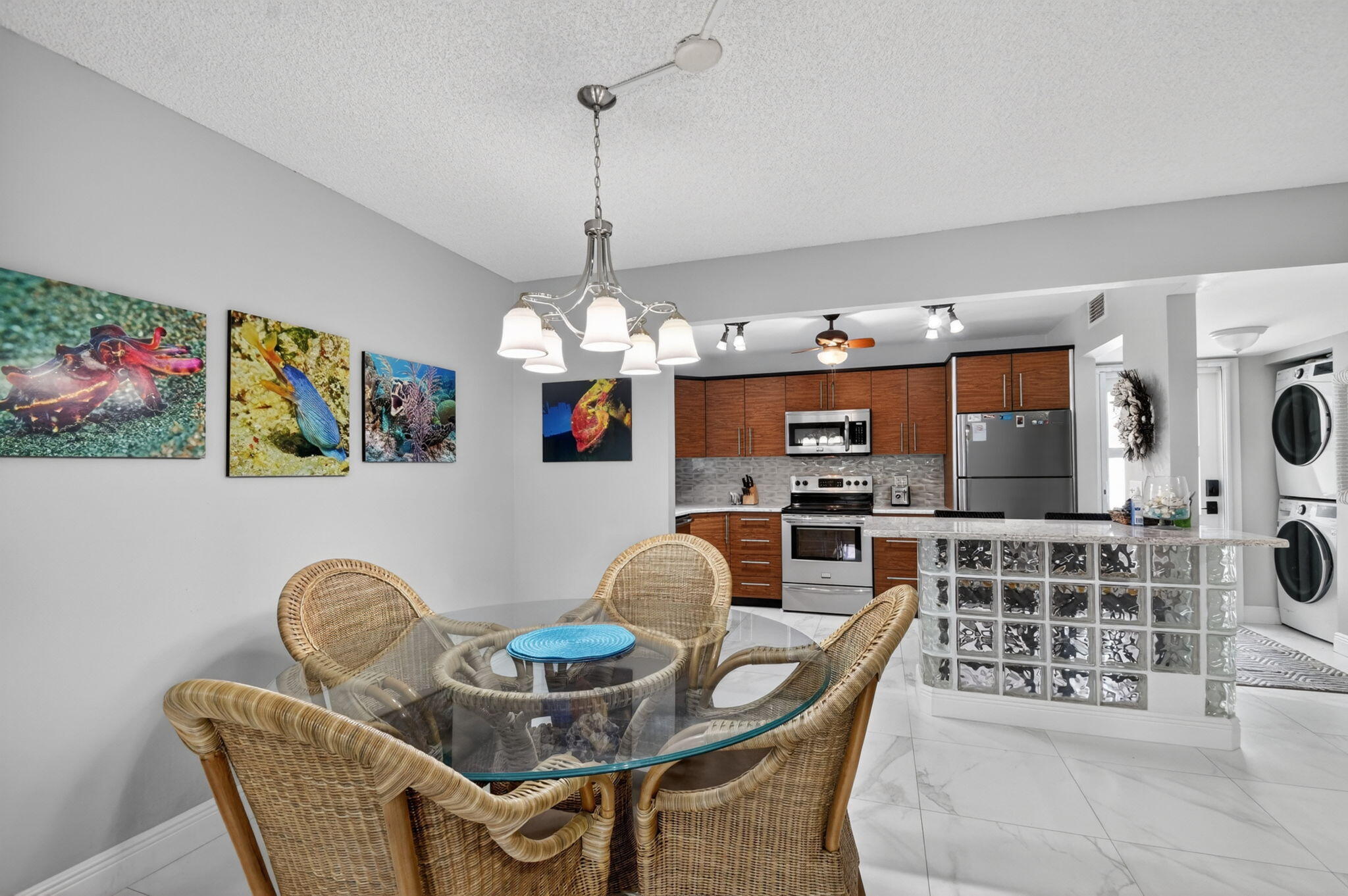 BARBICAN CONDO - Residential