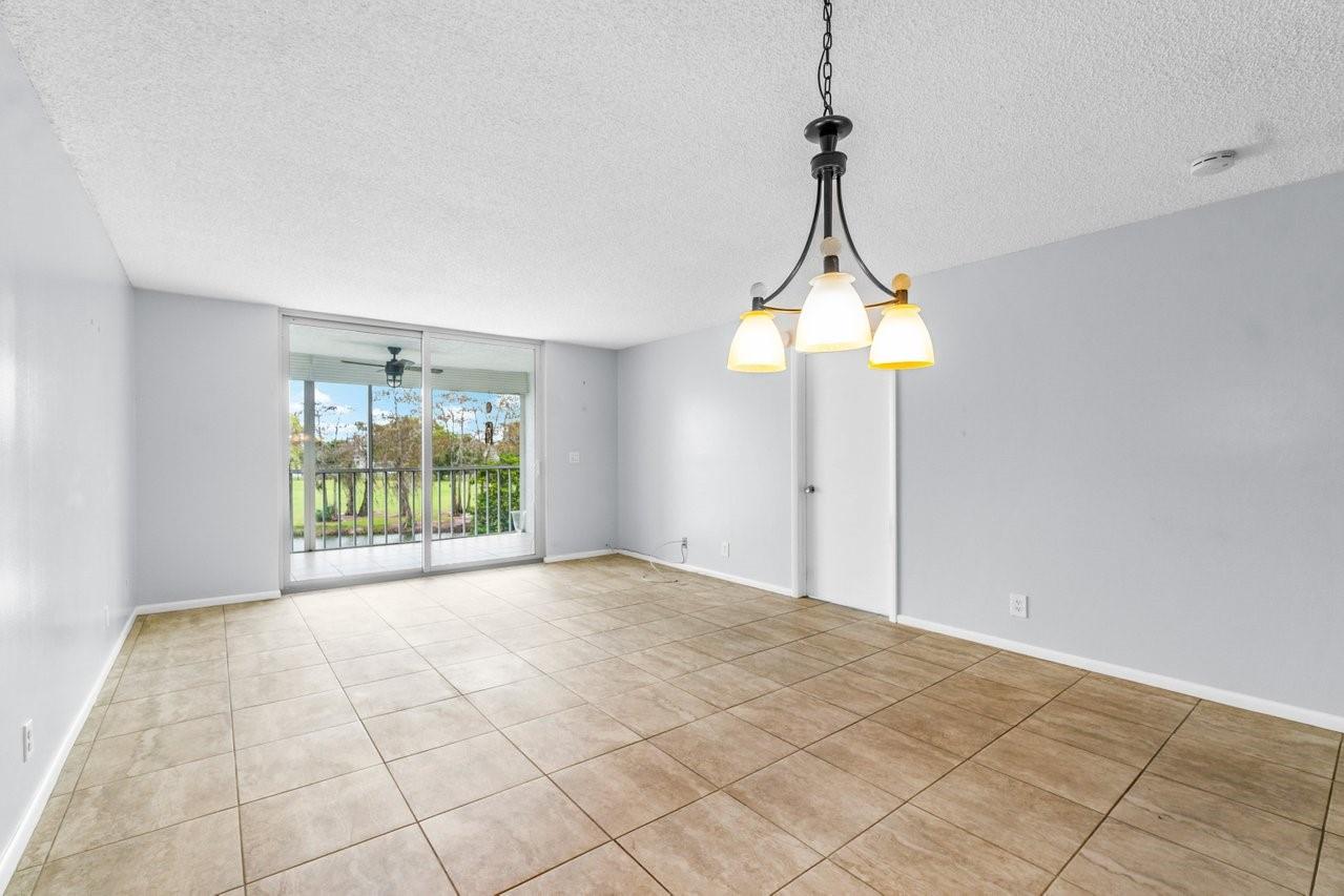 PALM SPRINGS II - Residential