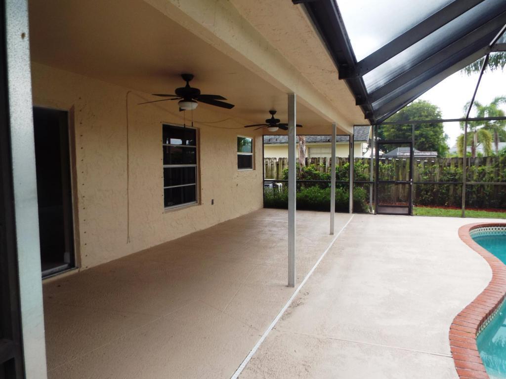 EASTWOOD OF WELLINGTON 2 - Residential Lease