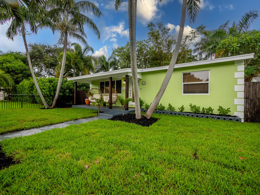 LAKE WORTH TOWN OF - Residential