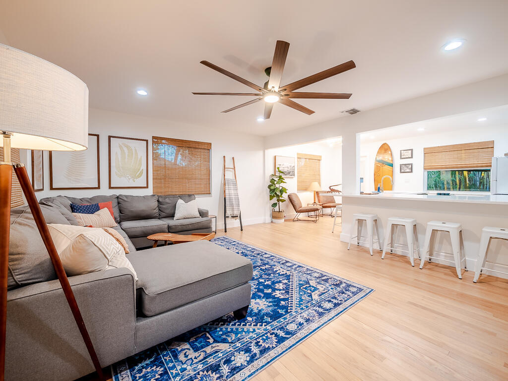 LAKE WORTH TOWN OF - Residential