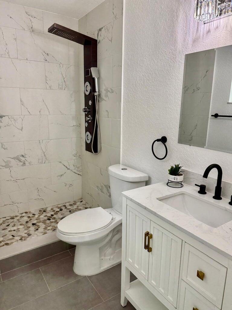 LOXAHATCHEE GROVES - Residential