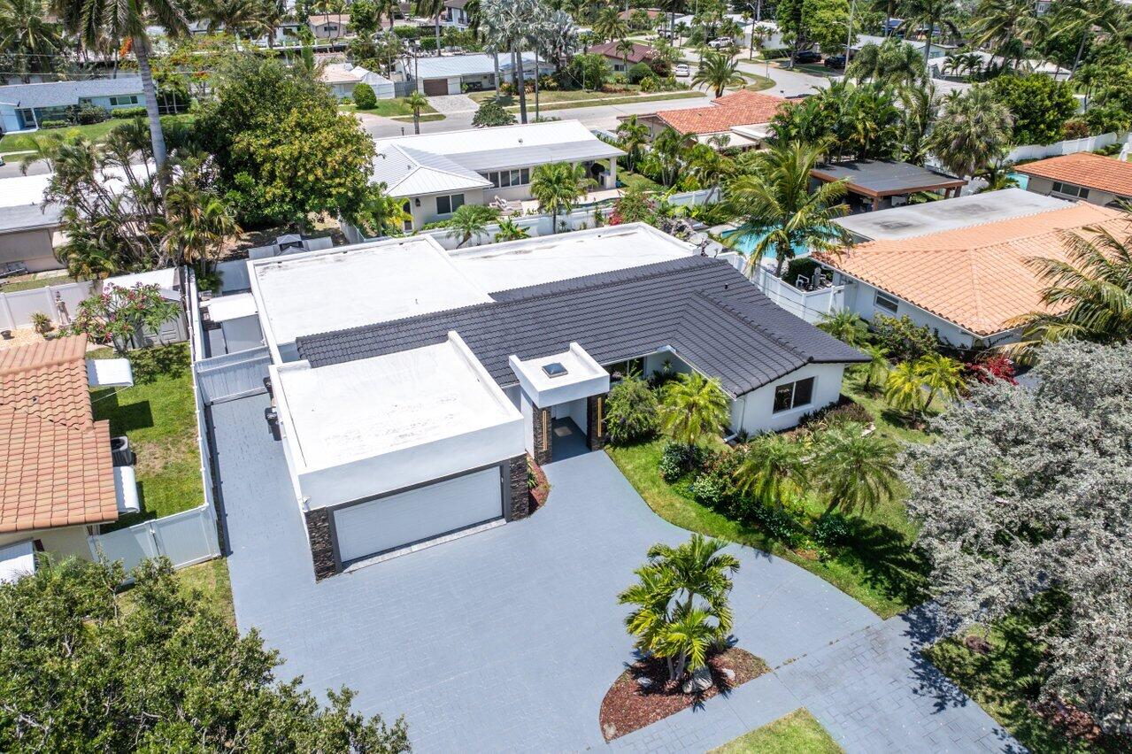 CORAL KEY VILLAS 2ND SEC - Residential