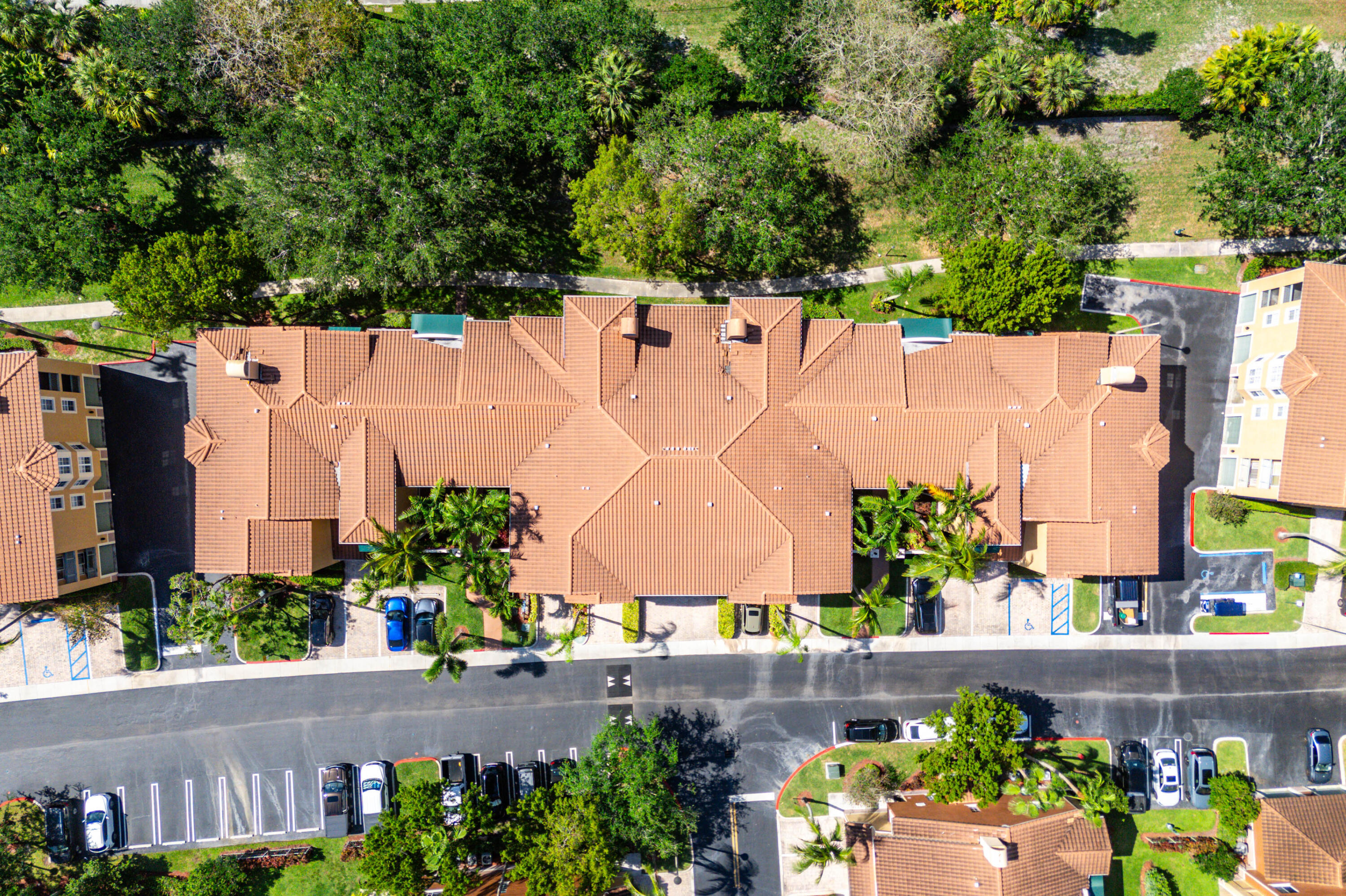 ST ANDREWS AT POLO CLUB CONDO - Residential Lease