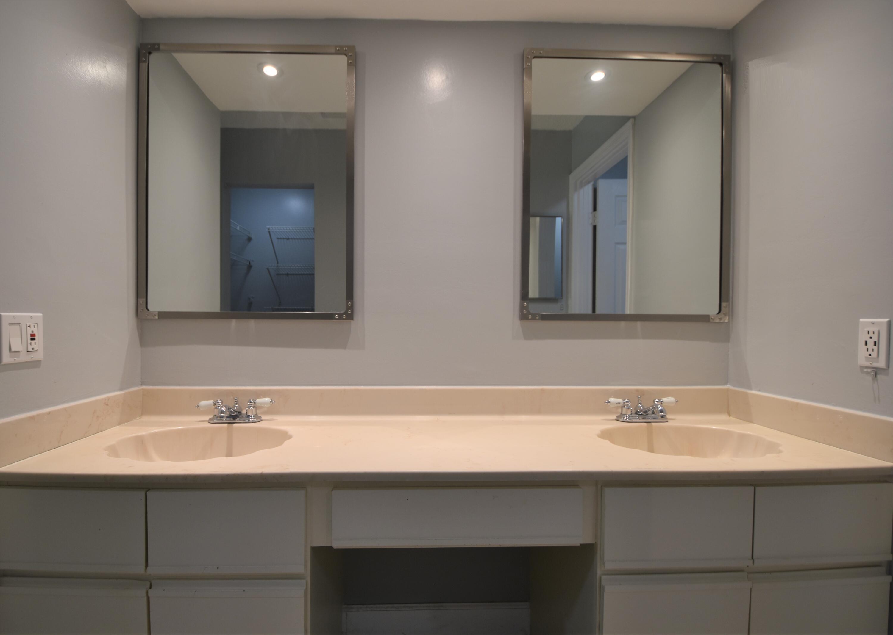 BOCA DELRAY I-III CONDO S FILED IN OR3857P483,4 - Residential