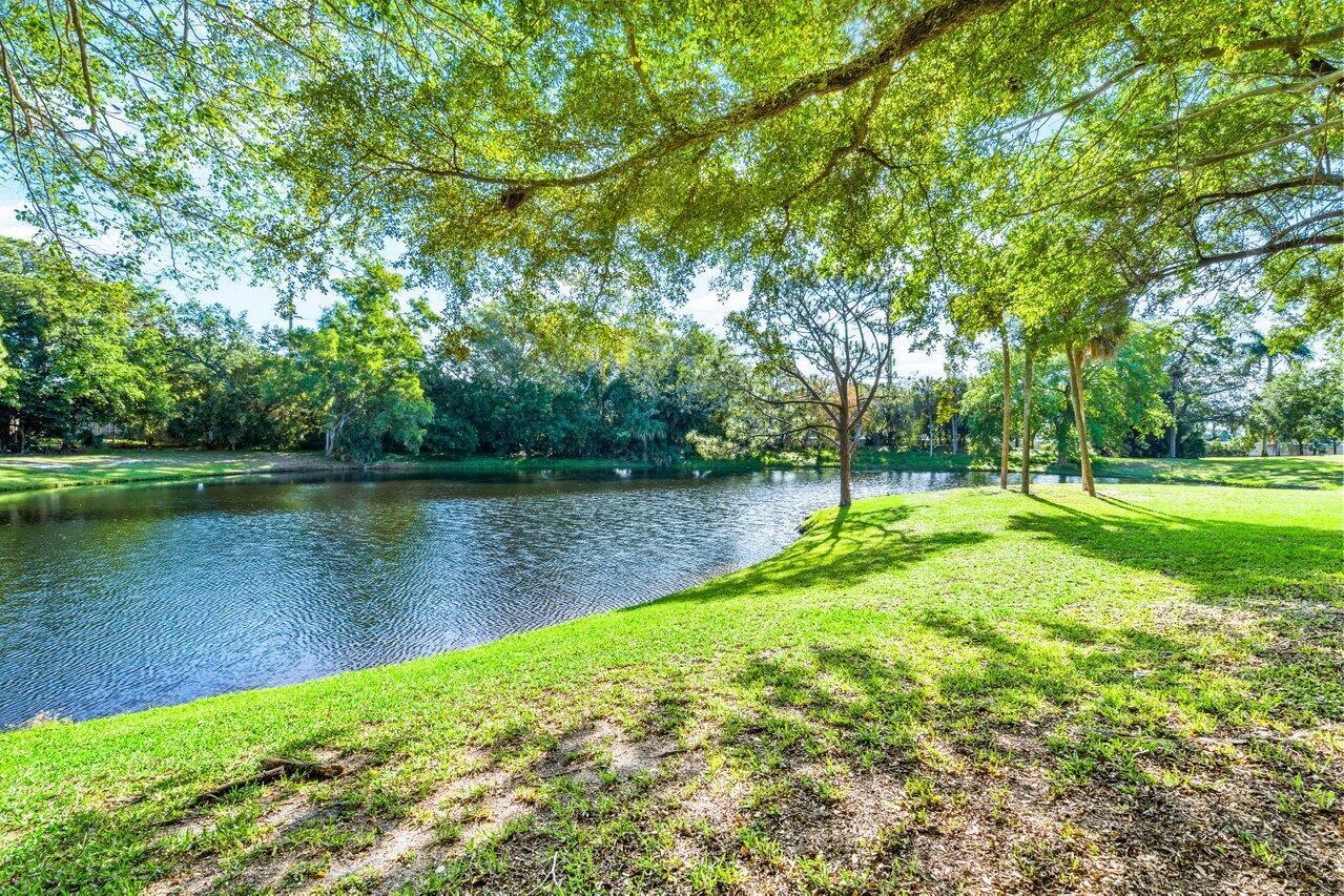 BOCA DELRAY I-III CONDO S FILED IN OR3857P483,4 - Residential