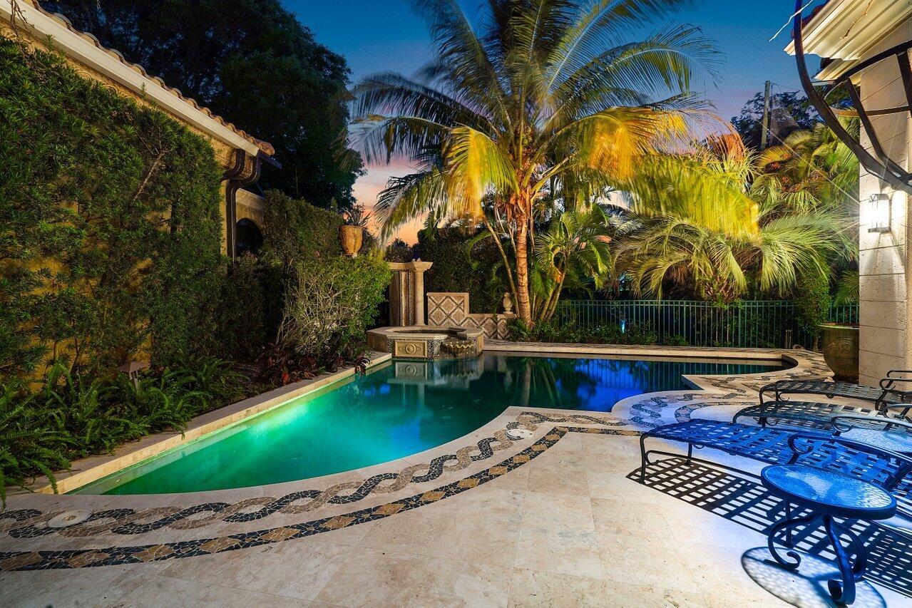 ADDISON ESTATES - Residential