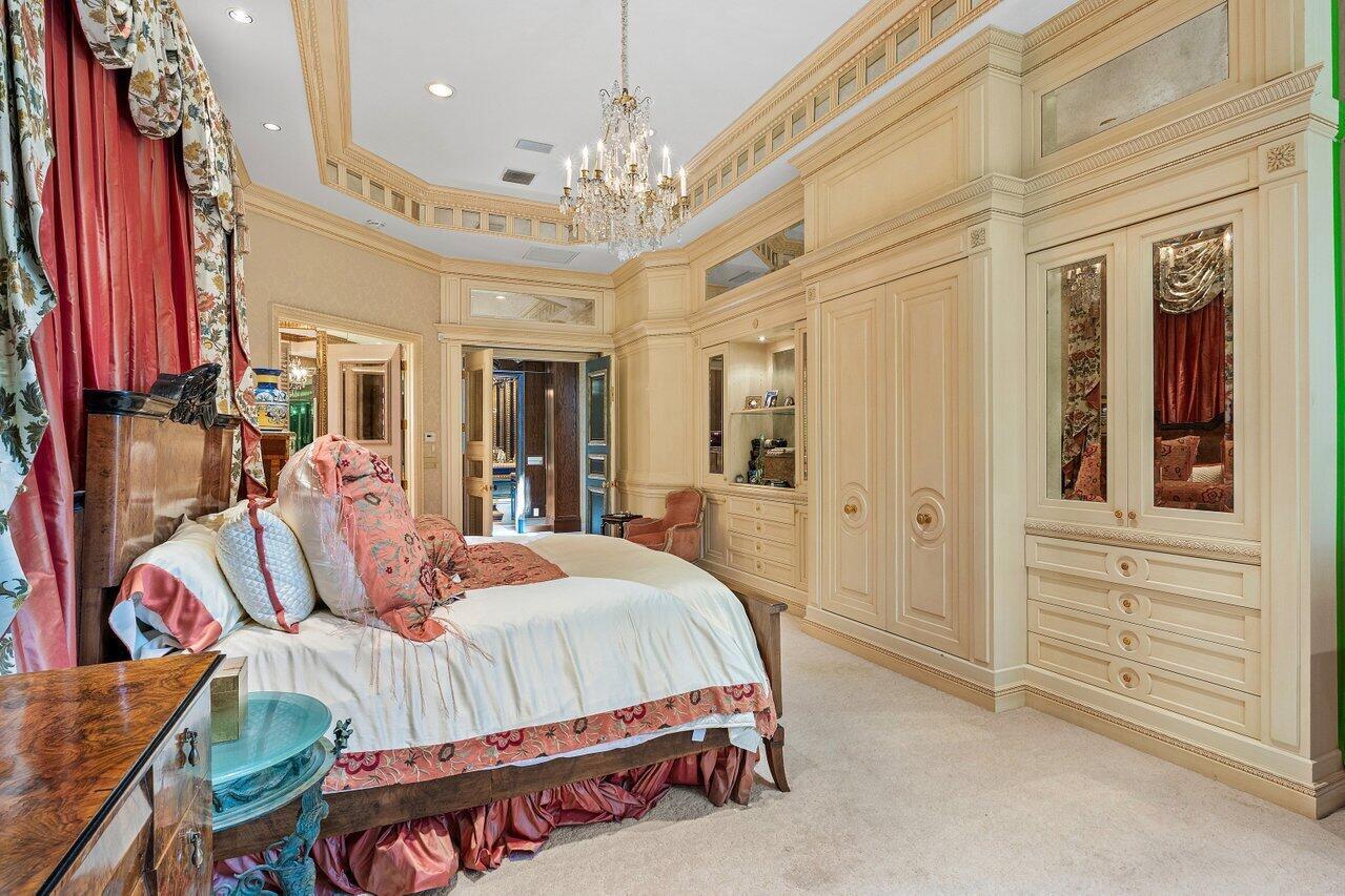 ADDISON ESTATES - Residential