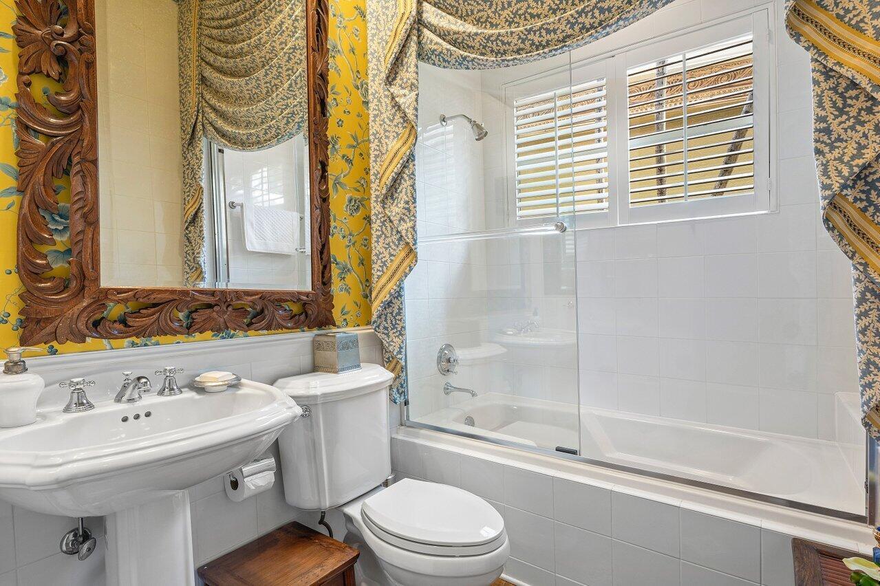 ADDISON ESTATES - Residential