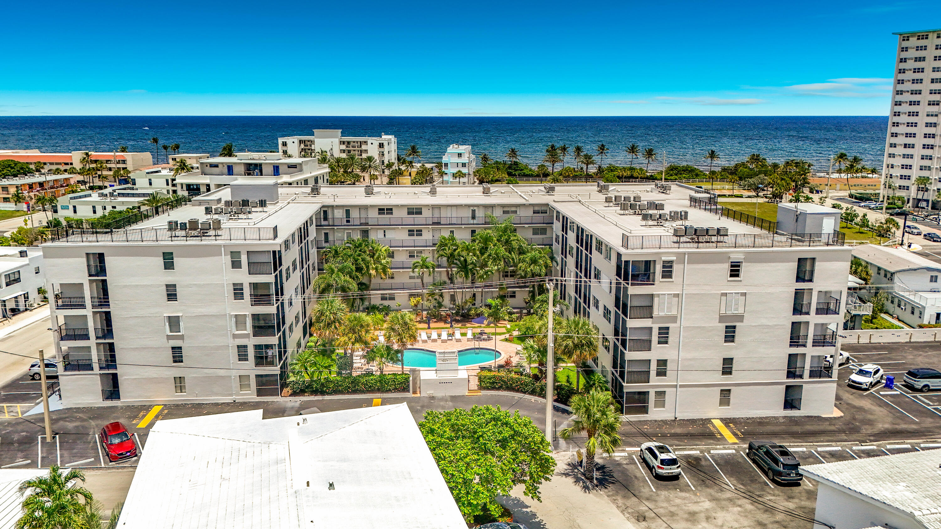 LEISURE BY THE SEA EAST CONDO - Residential