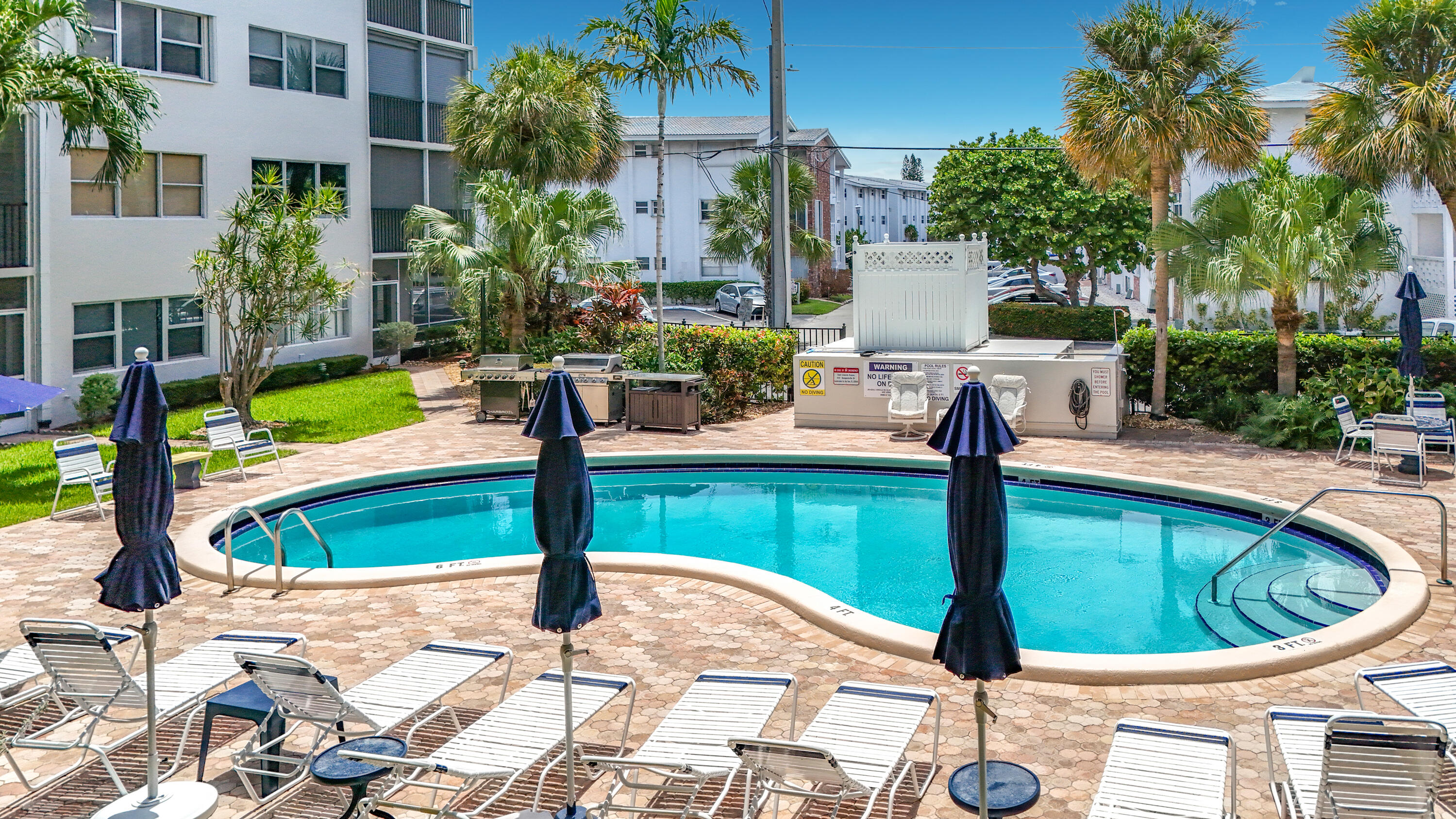 LEISURE BY THE SEA EAST CONDO - Residential