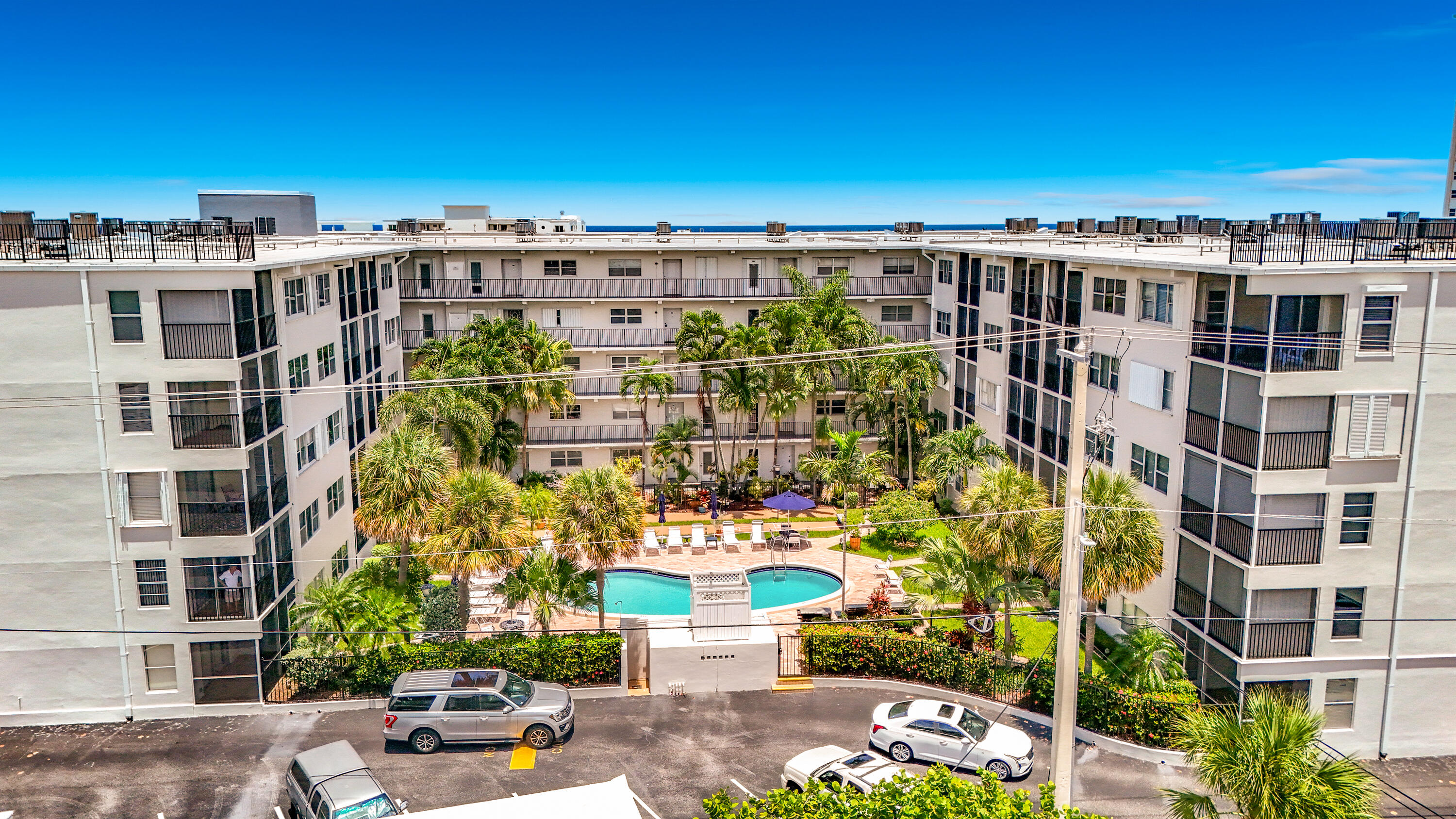 LEISURE BY THE SEA EAST CONDO - Residential
