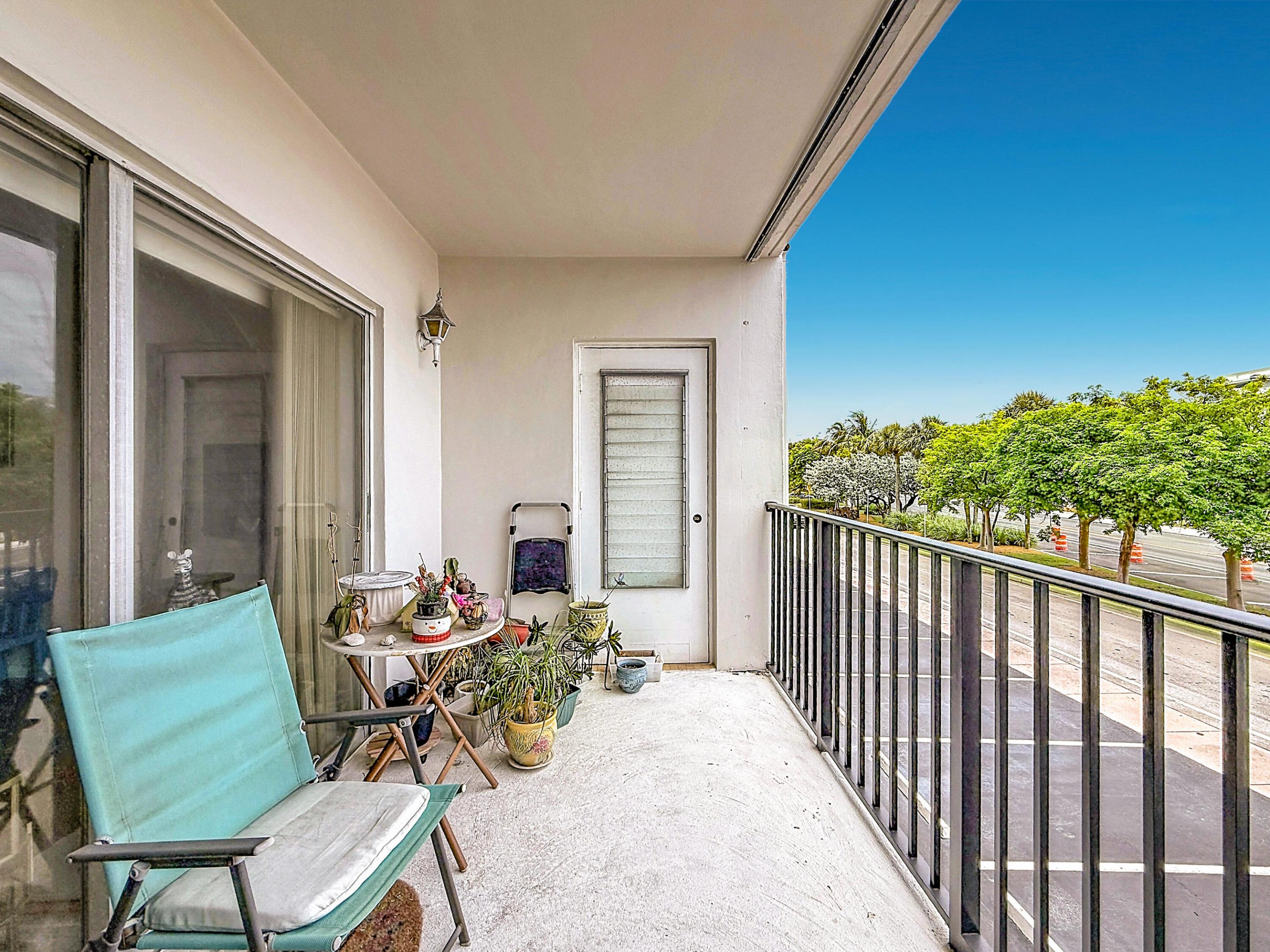 LEISURE BY THE SEA EAST CONDO - Residential