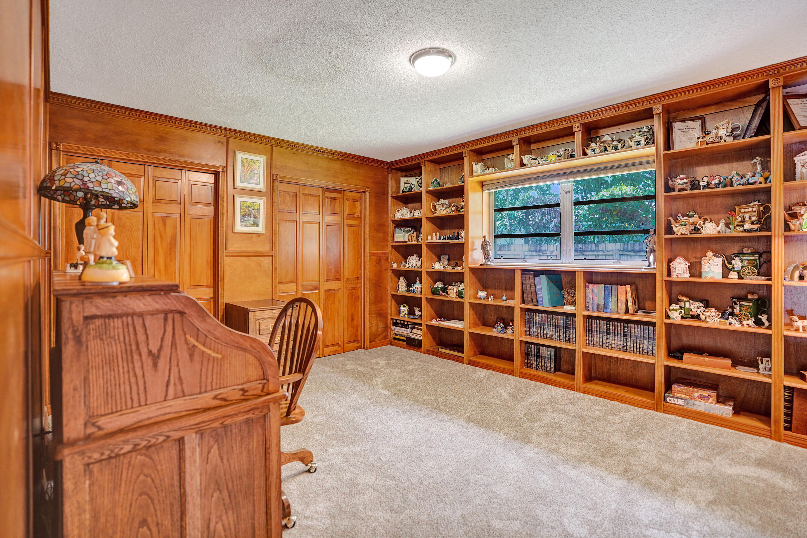ROYAL PALM ESTATES - Residential