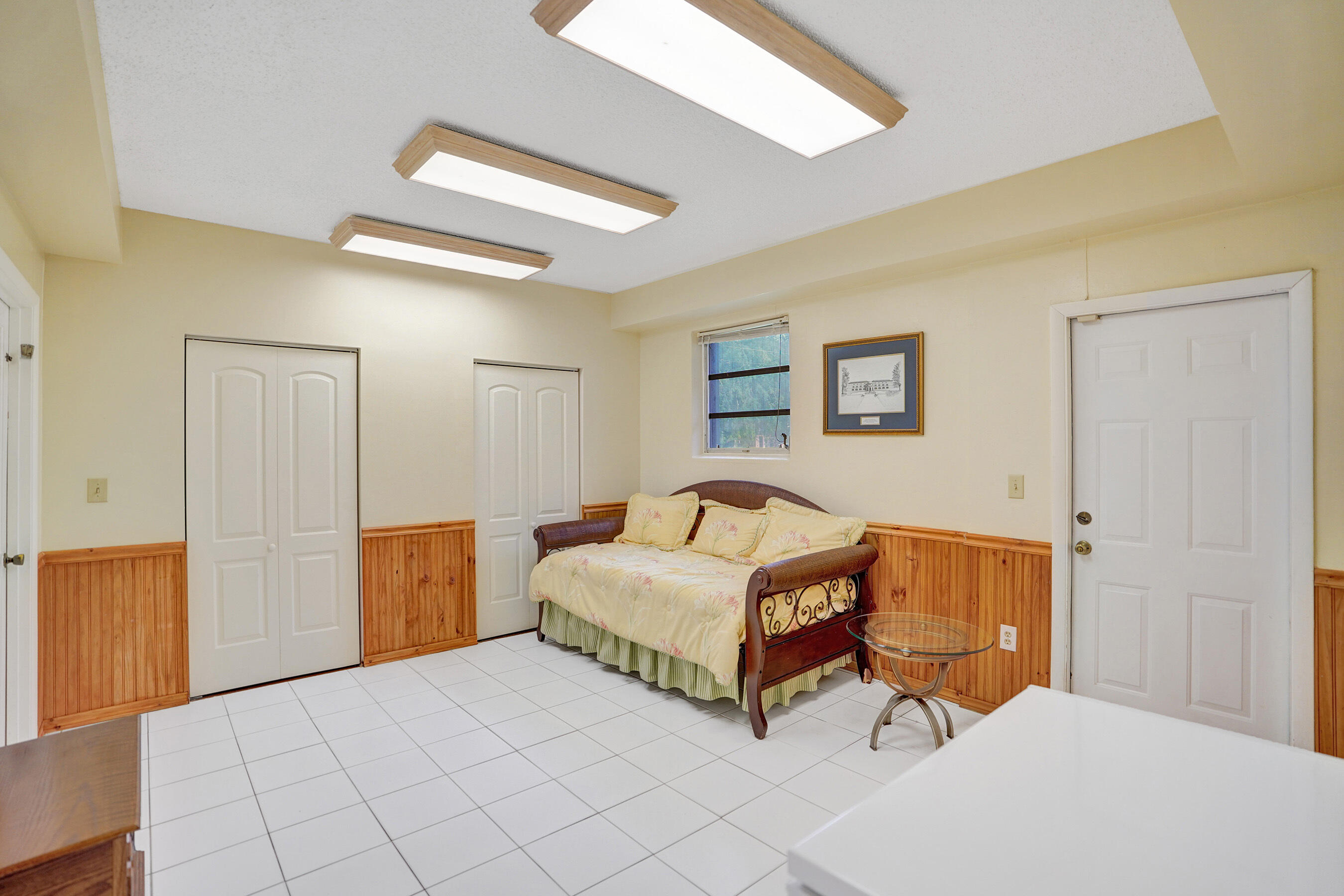 ROYAL PALM ESTATES - Residential