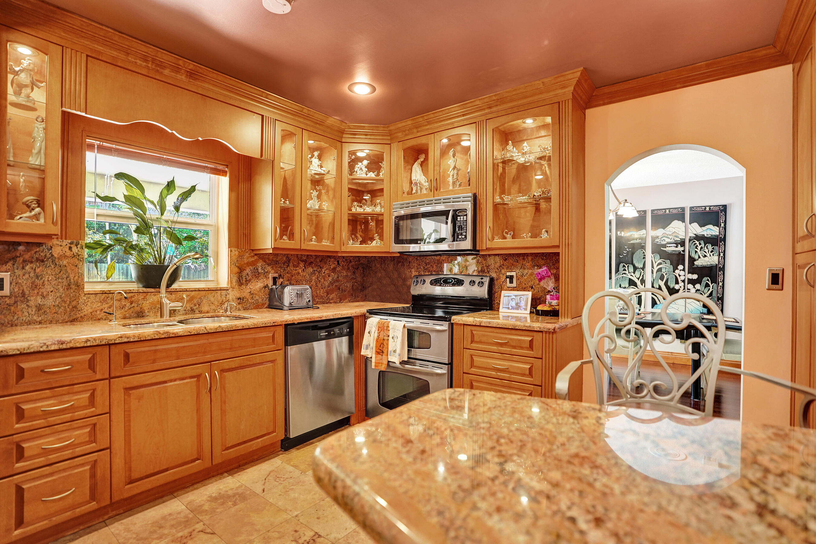 ROYAL PALM ESTATES - Residential