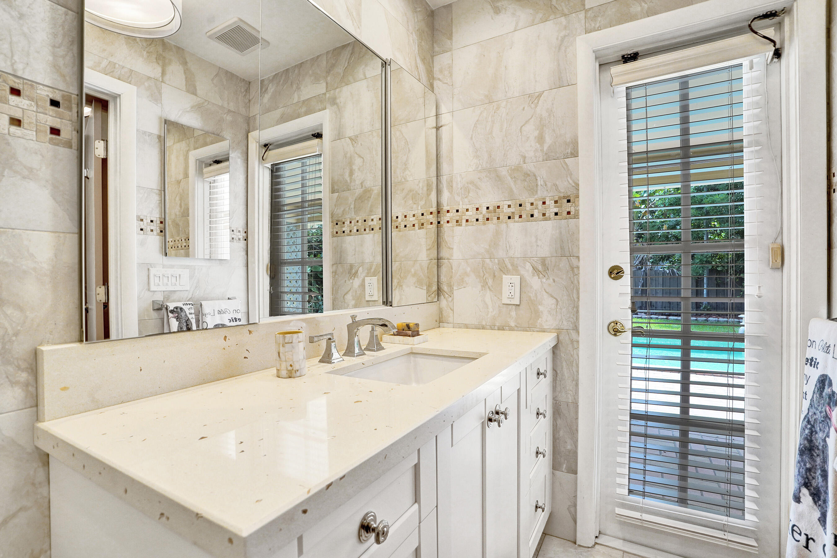 ROYAL PALM ESTATES - Residential