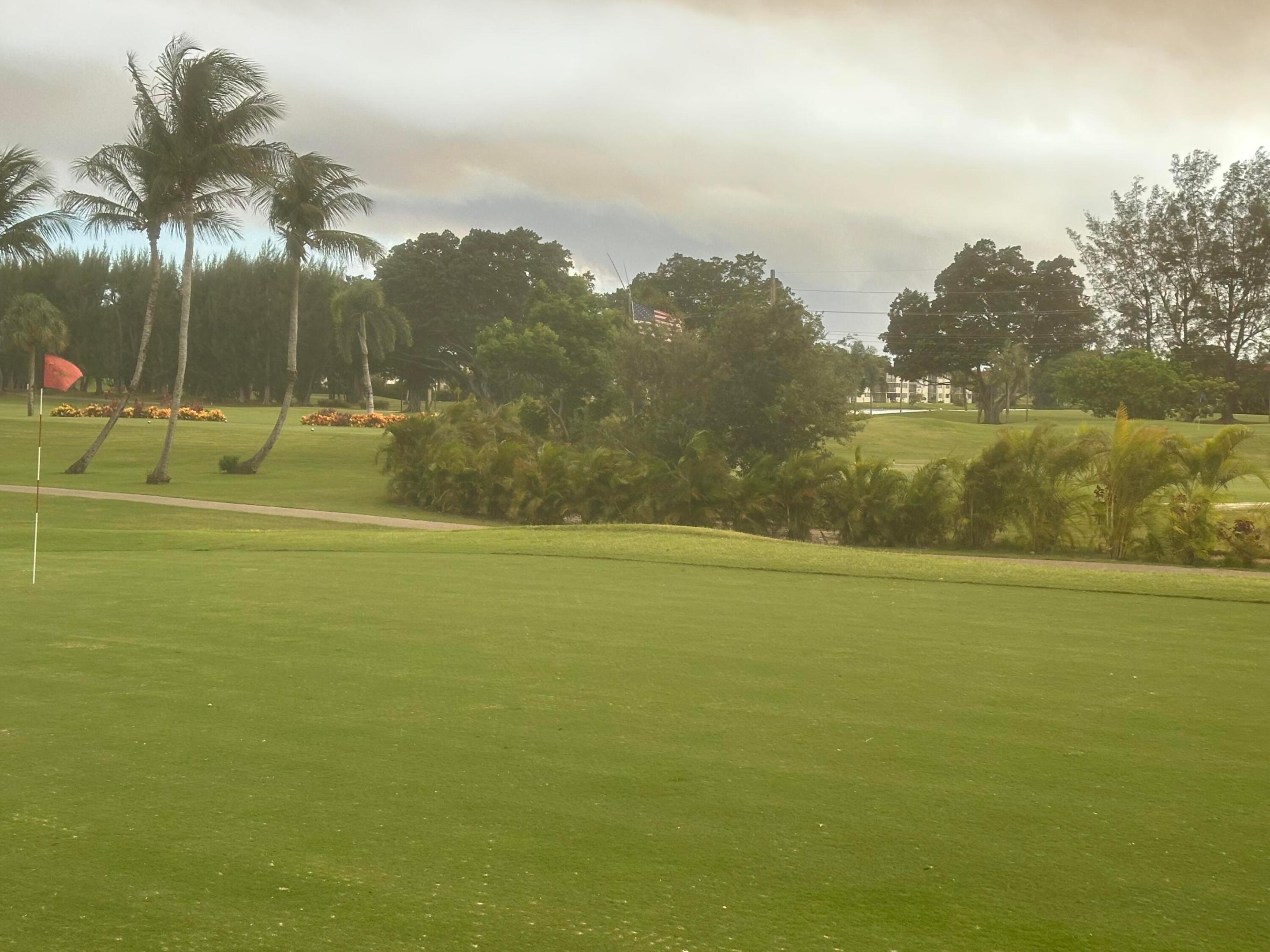 HOLLYBROOK GOLF AND - Residential Lease