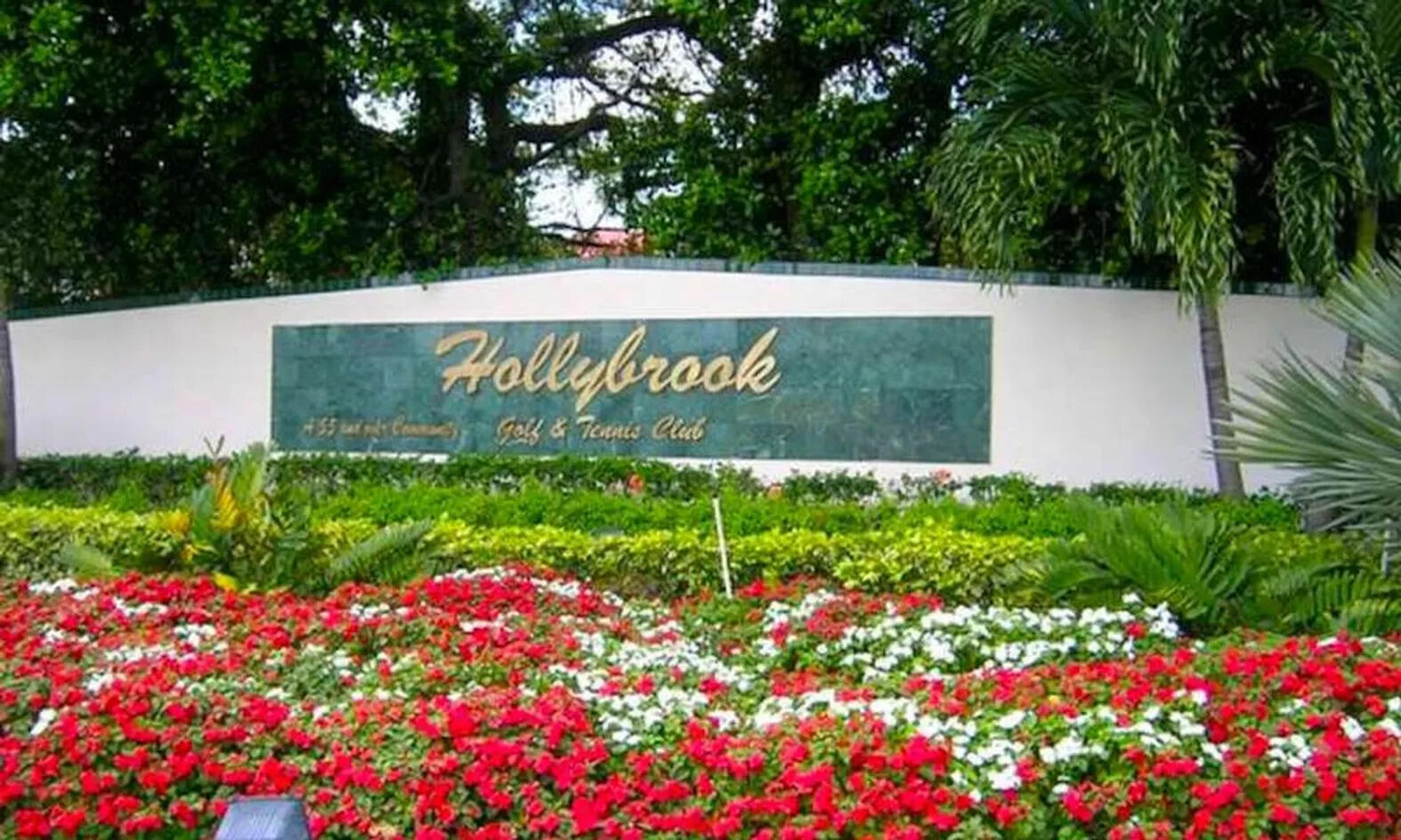 HOLLYBROOK GOLF AND - Residential Lease